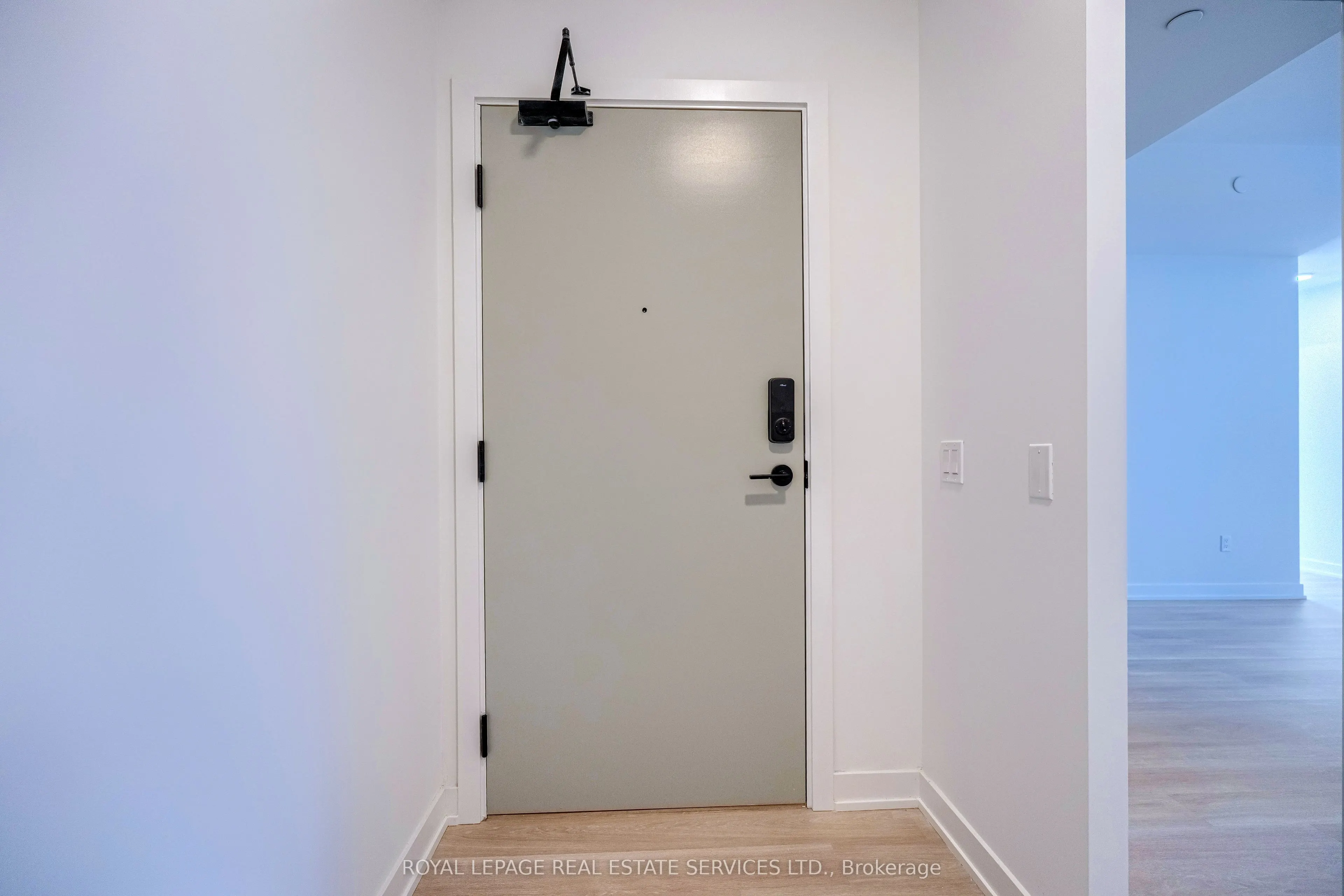 5105 Hurontario Street, #502