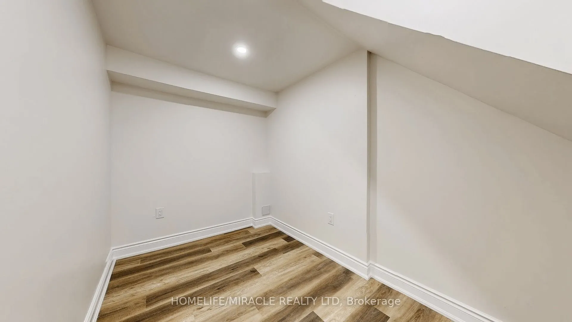 933 Whewell Trail, #Basement