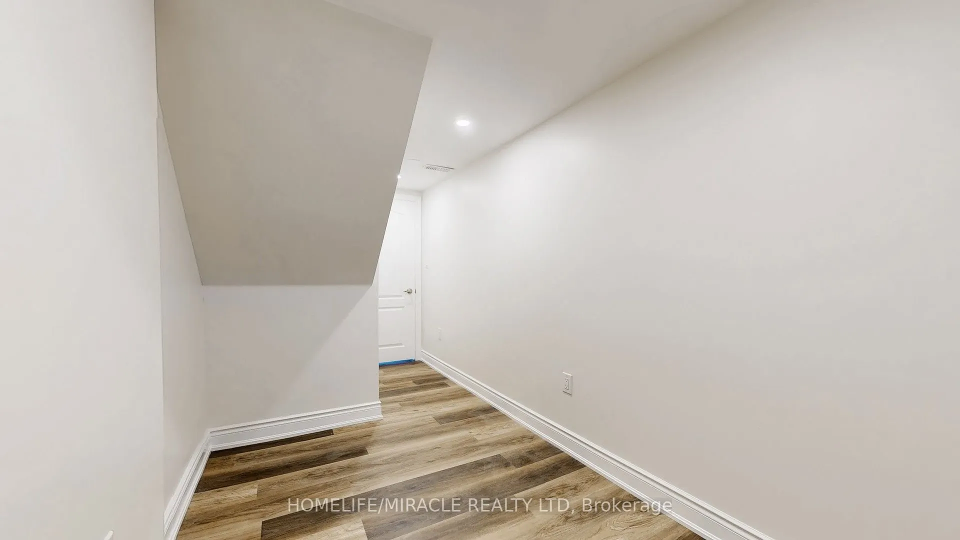 933 Whewell Trail, #Basement