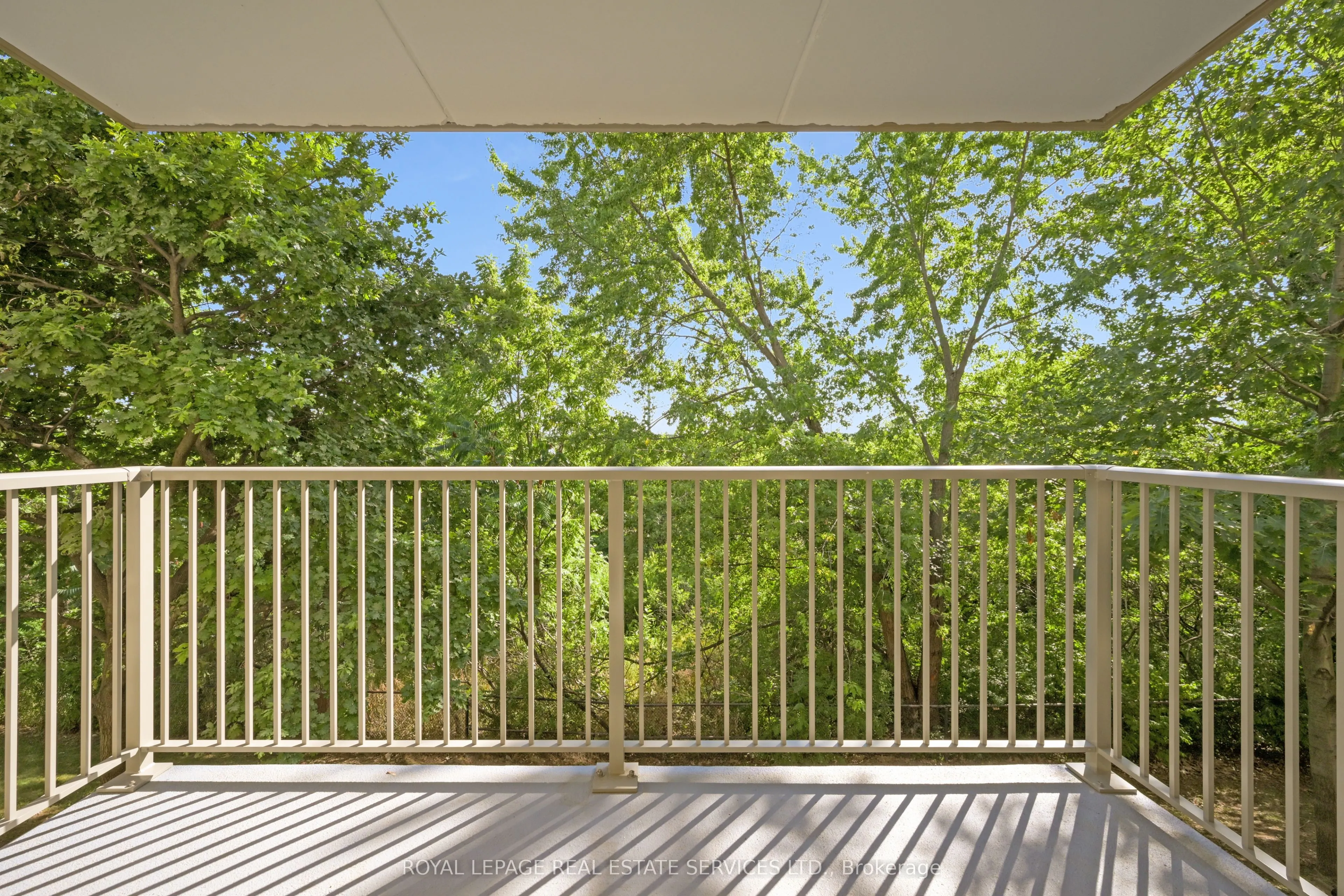 1450 Bishops Gate, #207