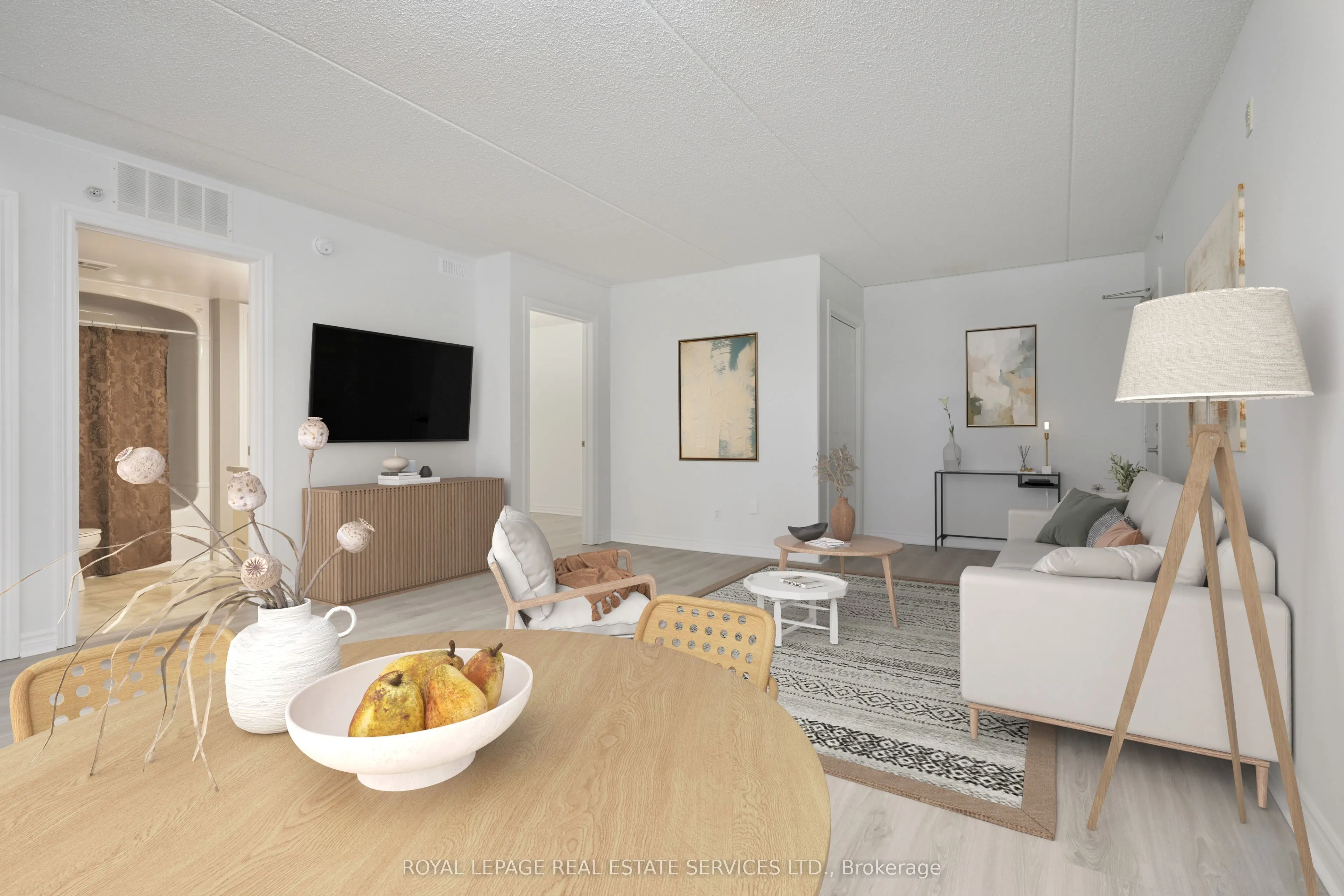1450 Bishops Gate, #207