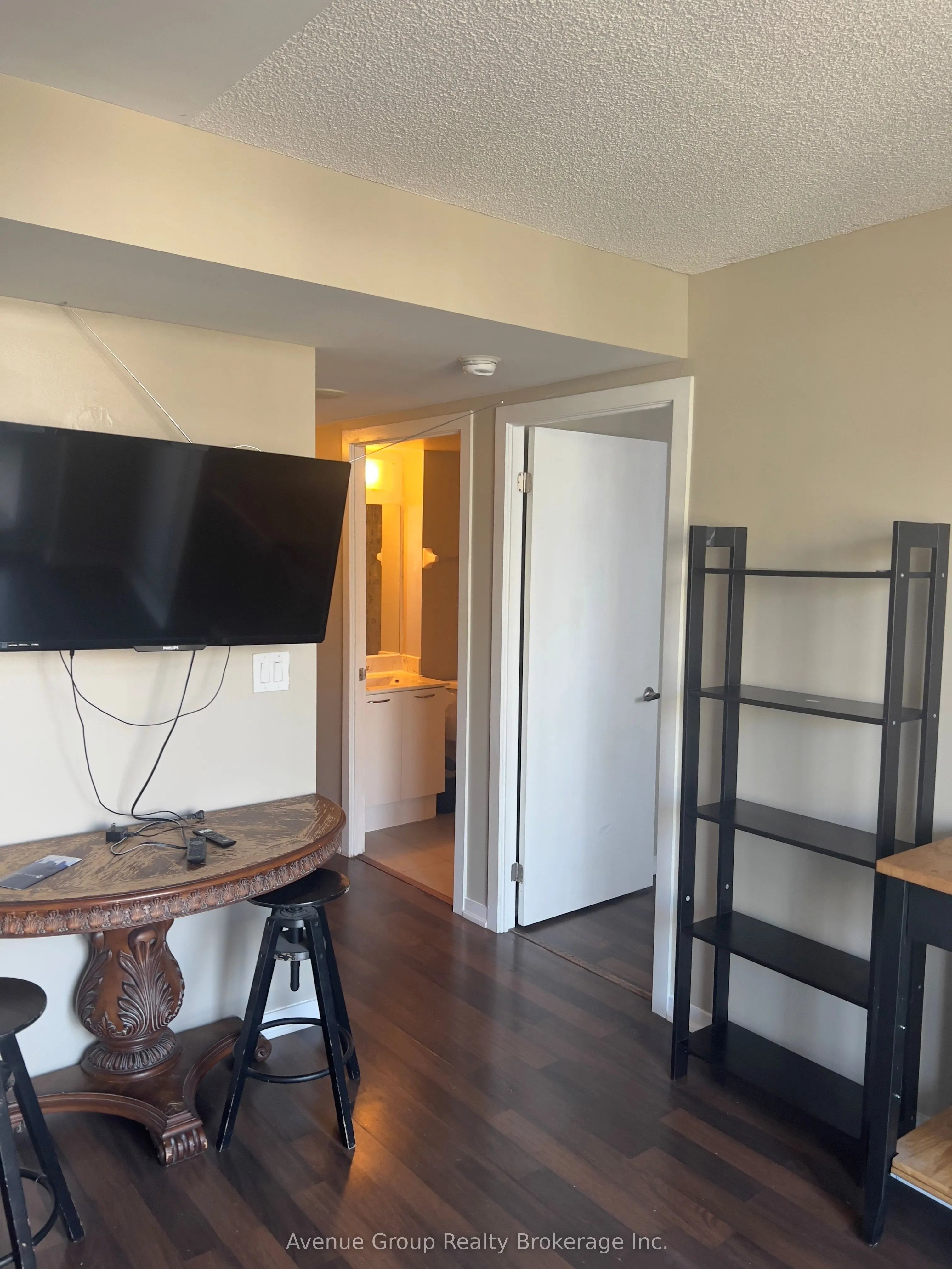 38 Joe Shuster Way, #1520