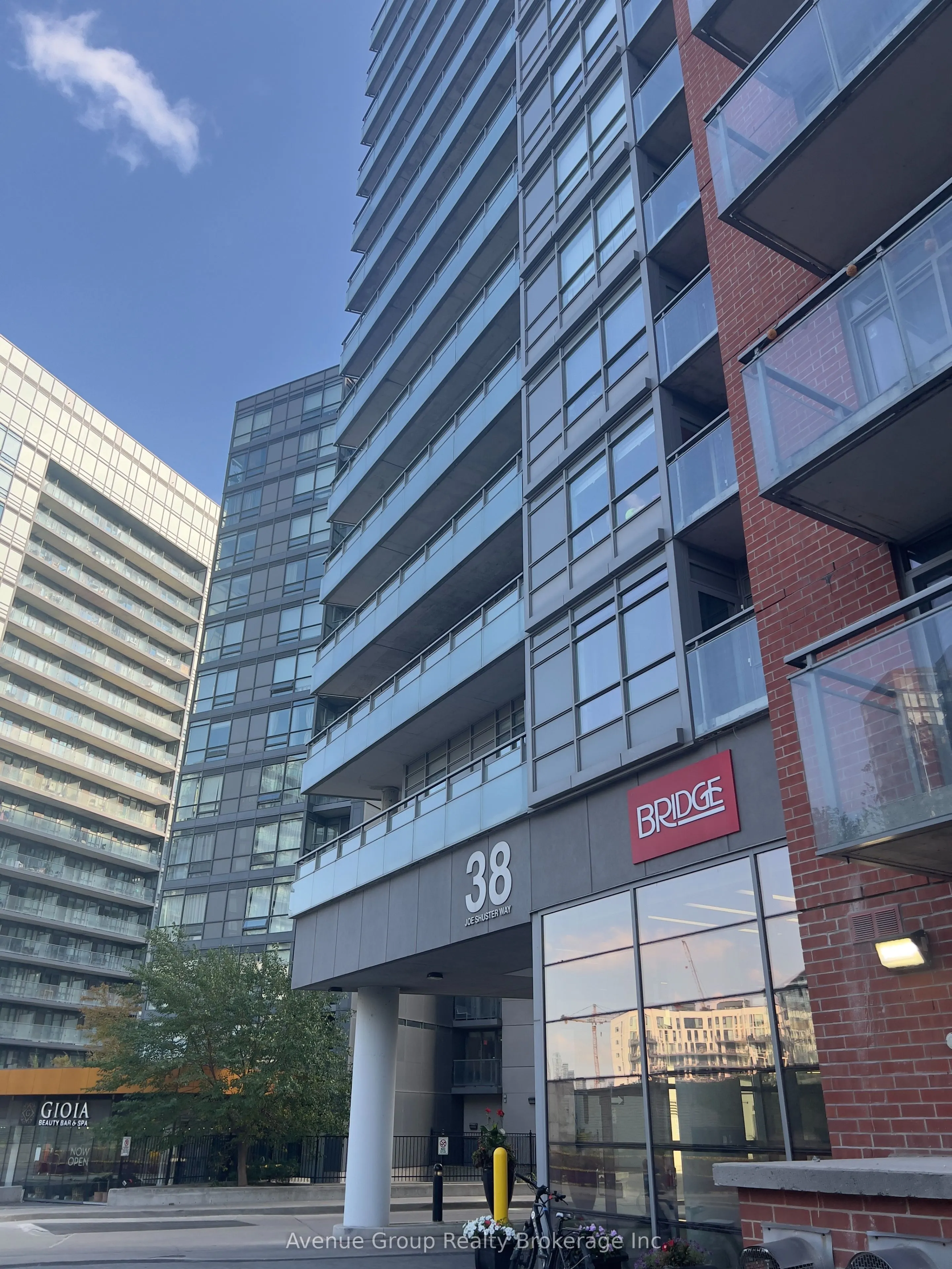 38 Joe Shuster Way, #1520