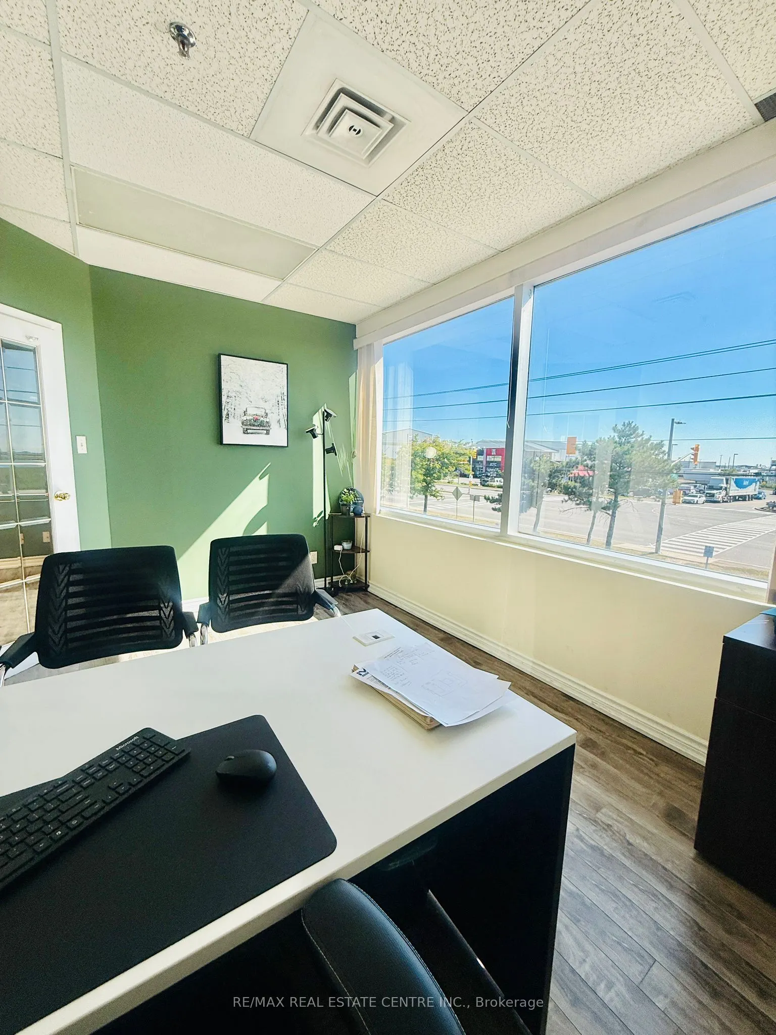 2355 Derry Road E, #15Upper