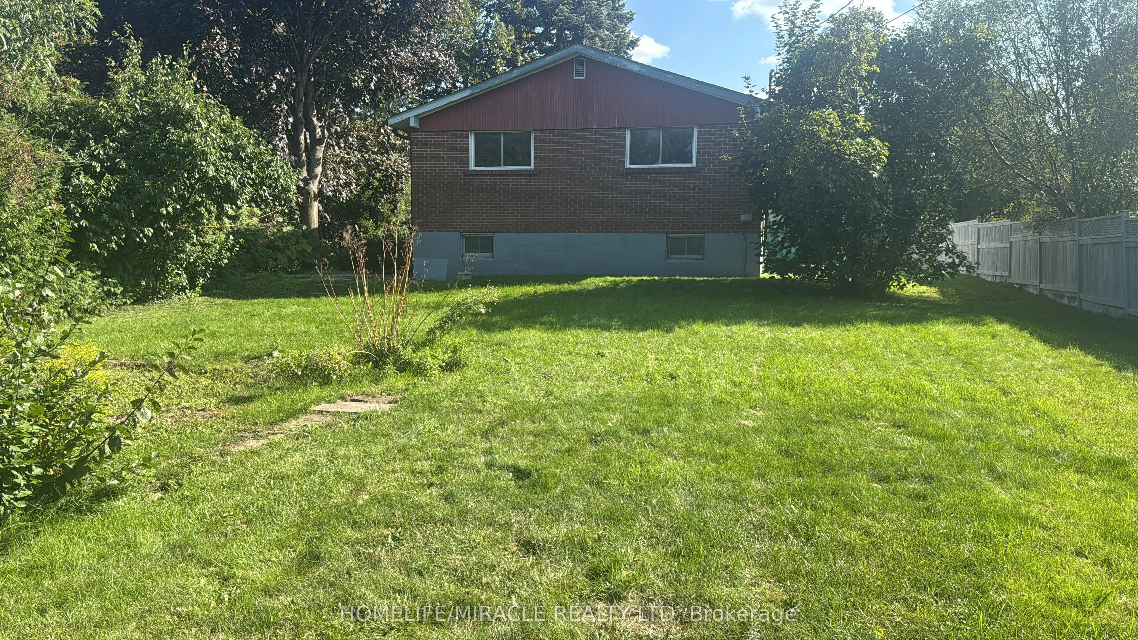 389 Williams Avenue