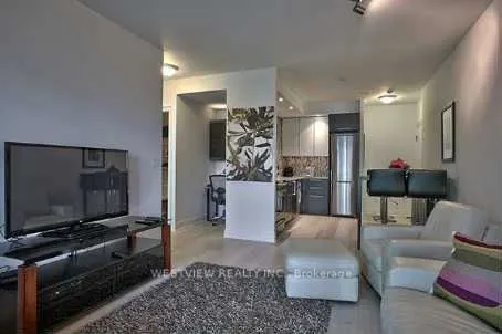 16 Brookers Lane, #806