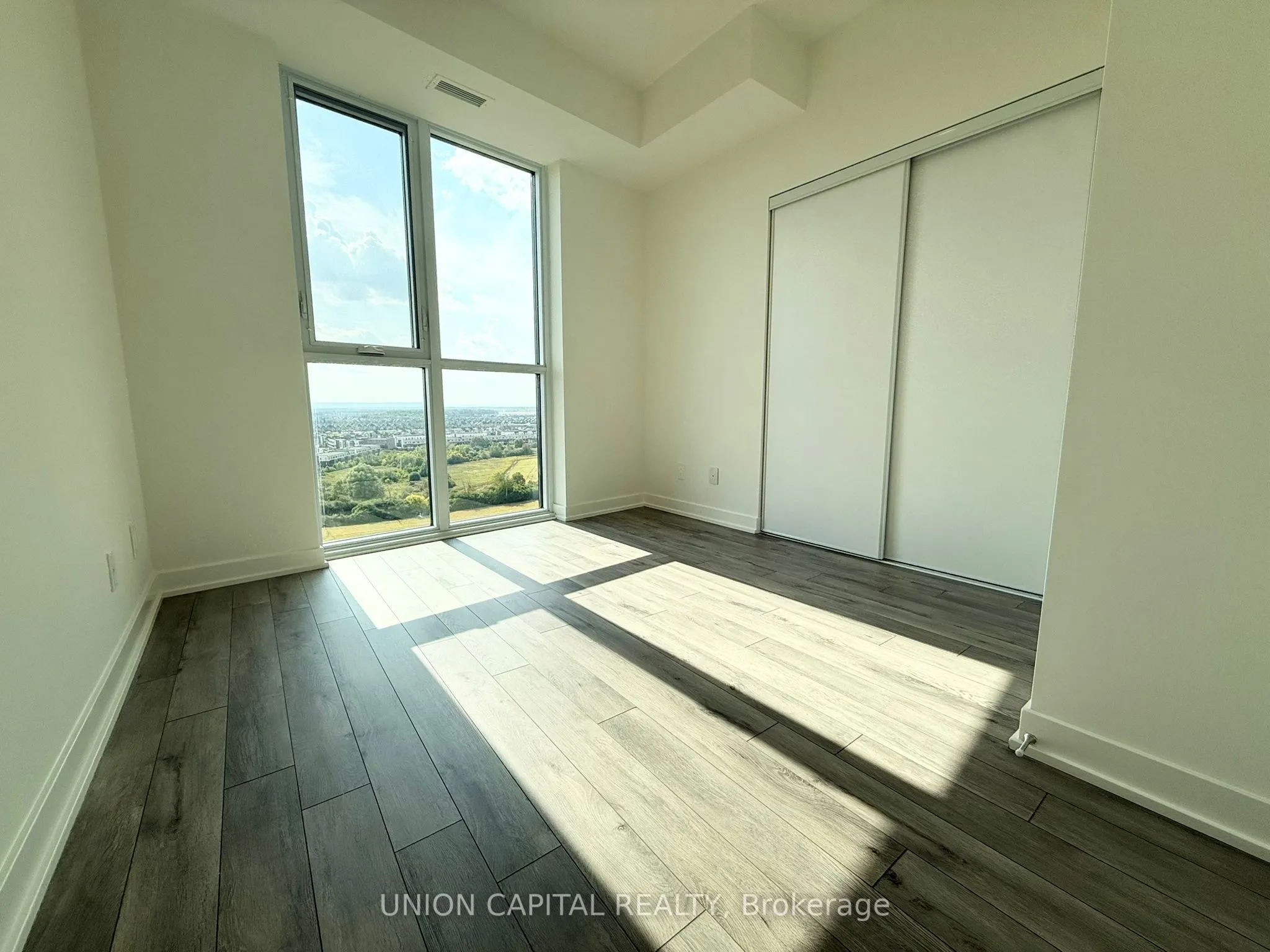 3079 Trafalgar Road, #1602