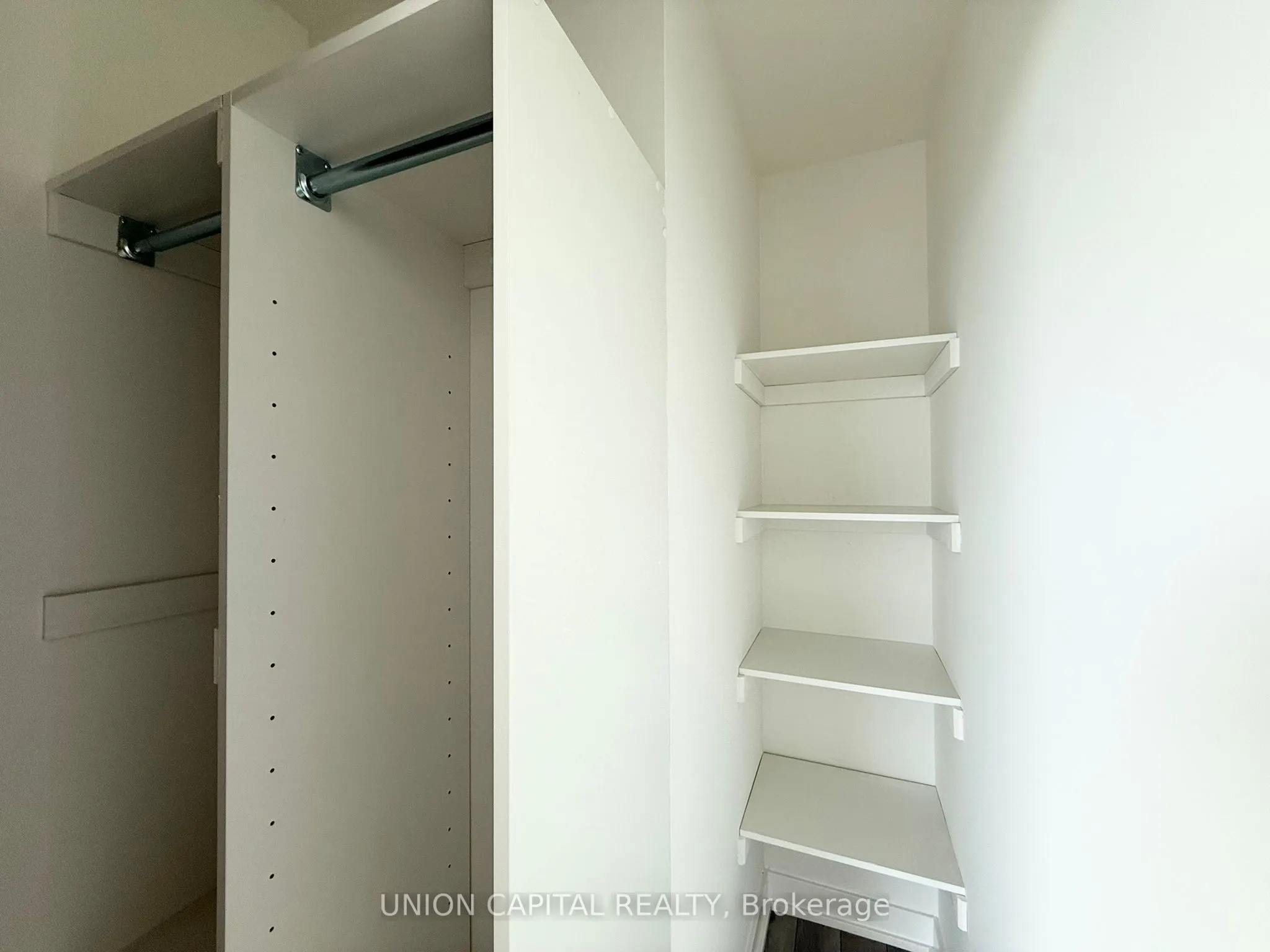 3079 Trafalgar Road, #1602