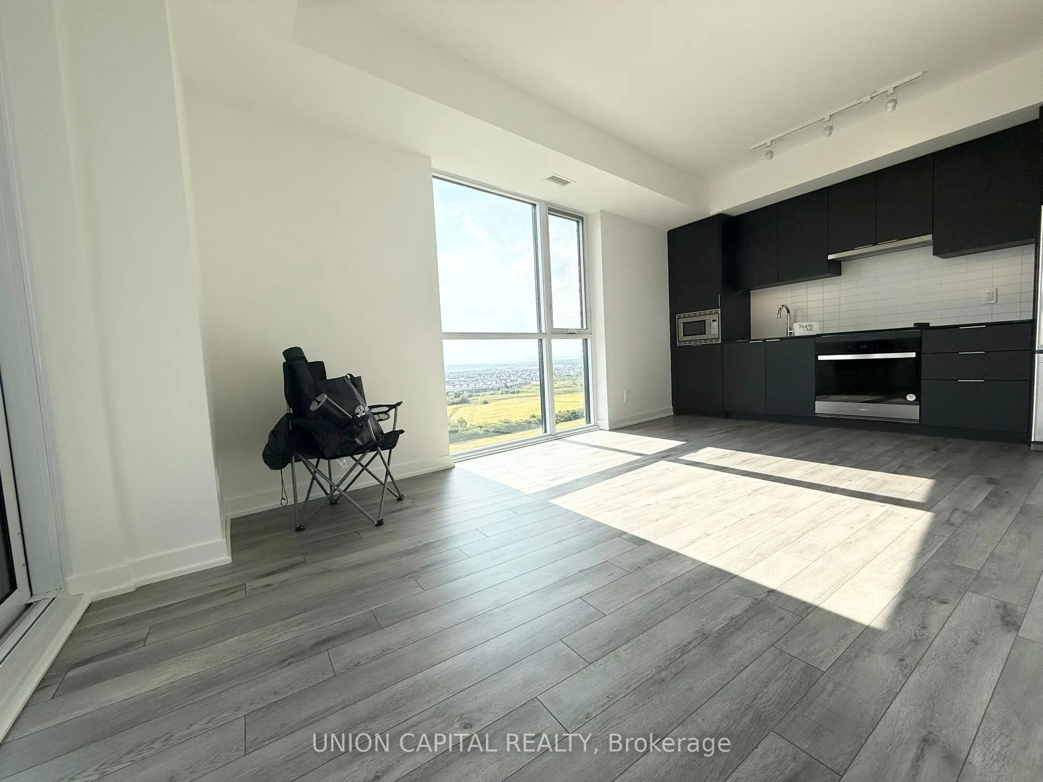 3079 Trafalgar Road, #1602