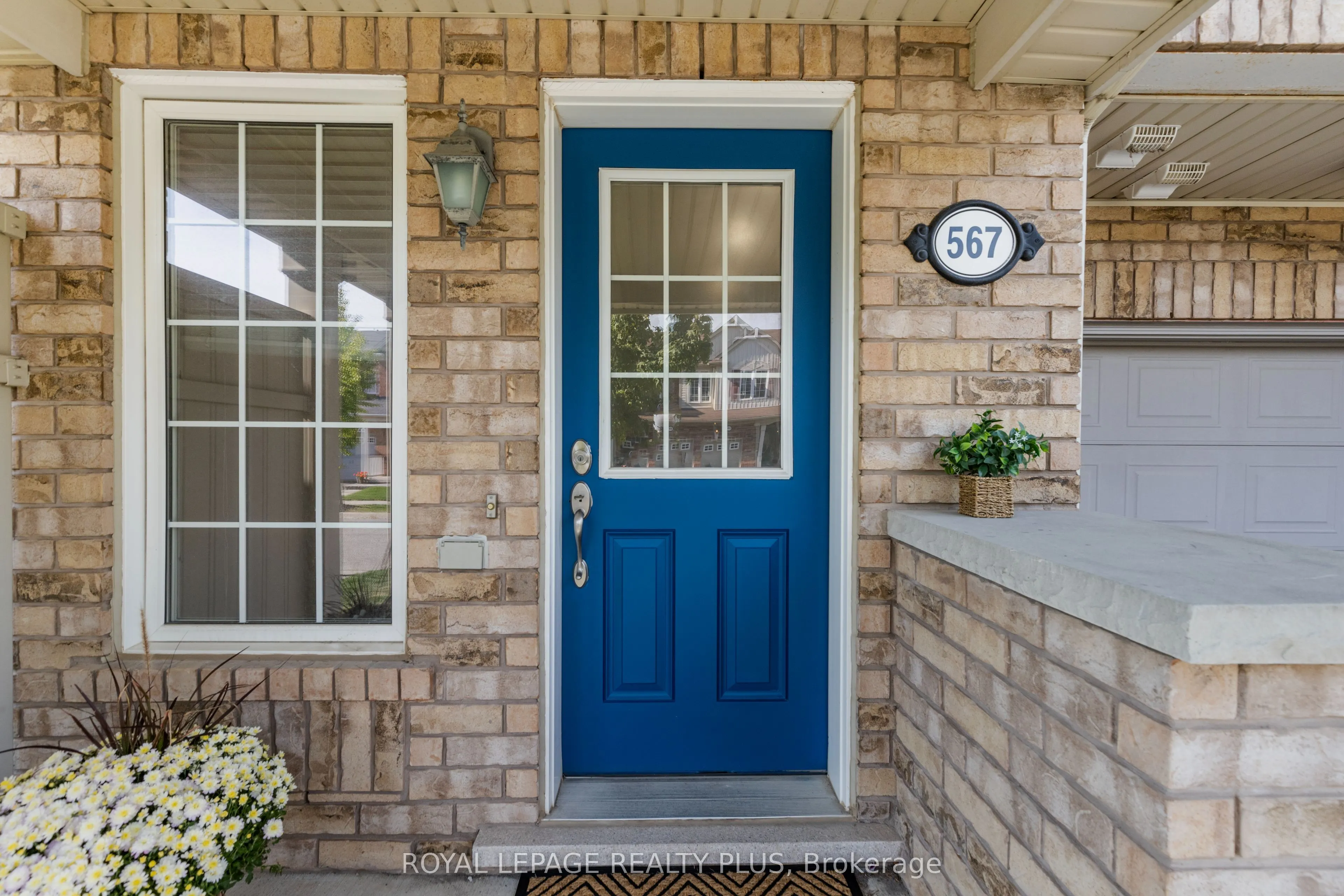 567 Speyer Circle