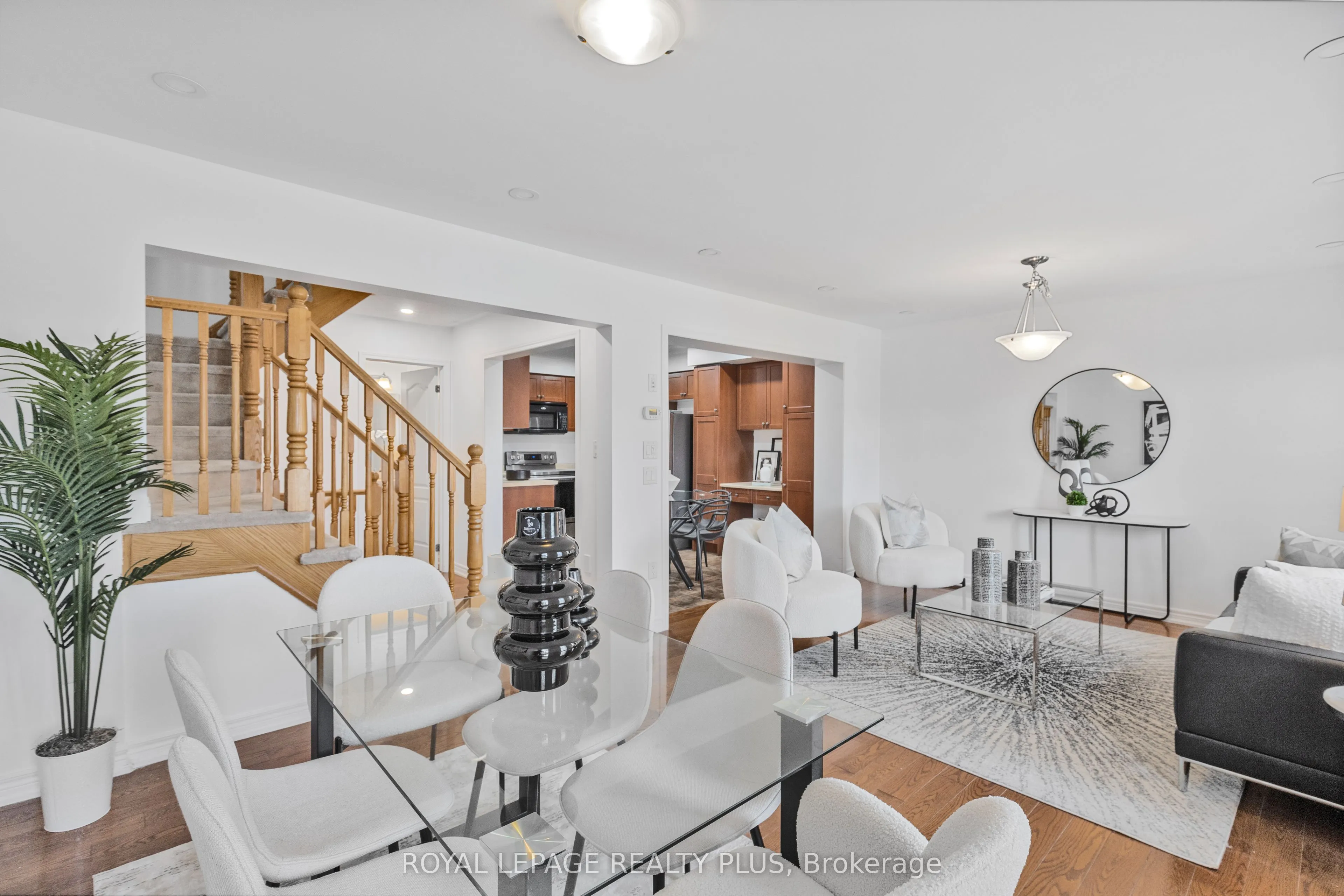 567 Speyer Circle