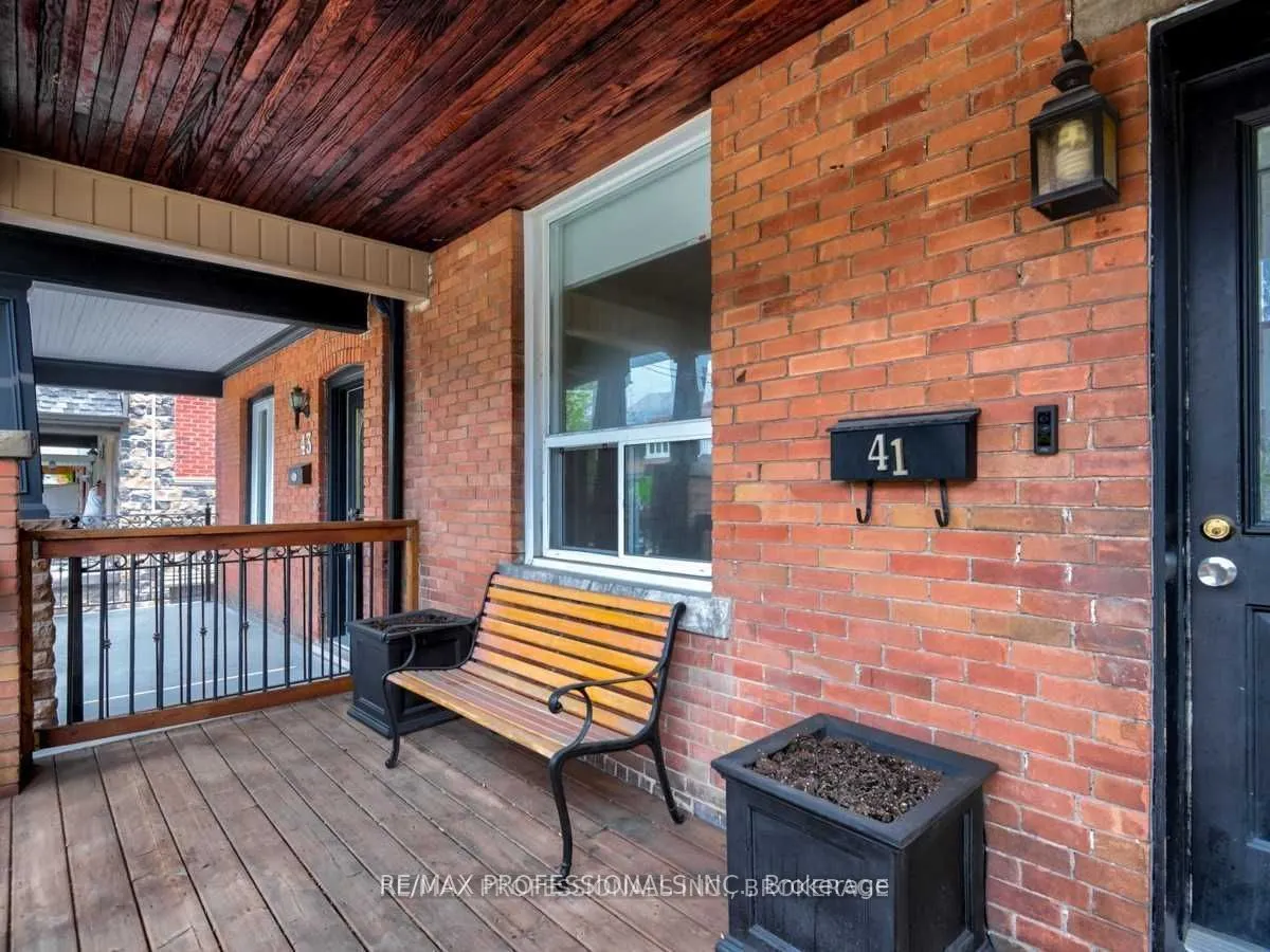 41 Sellers Avenue