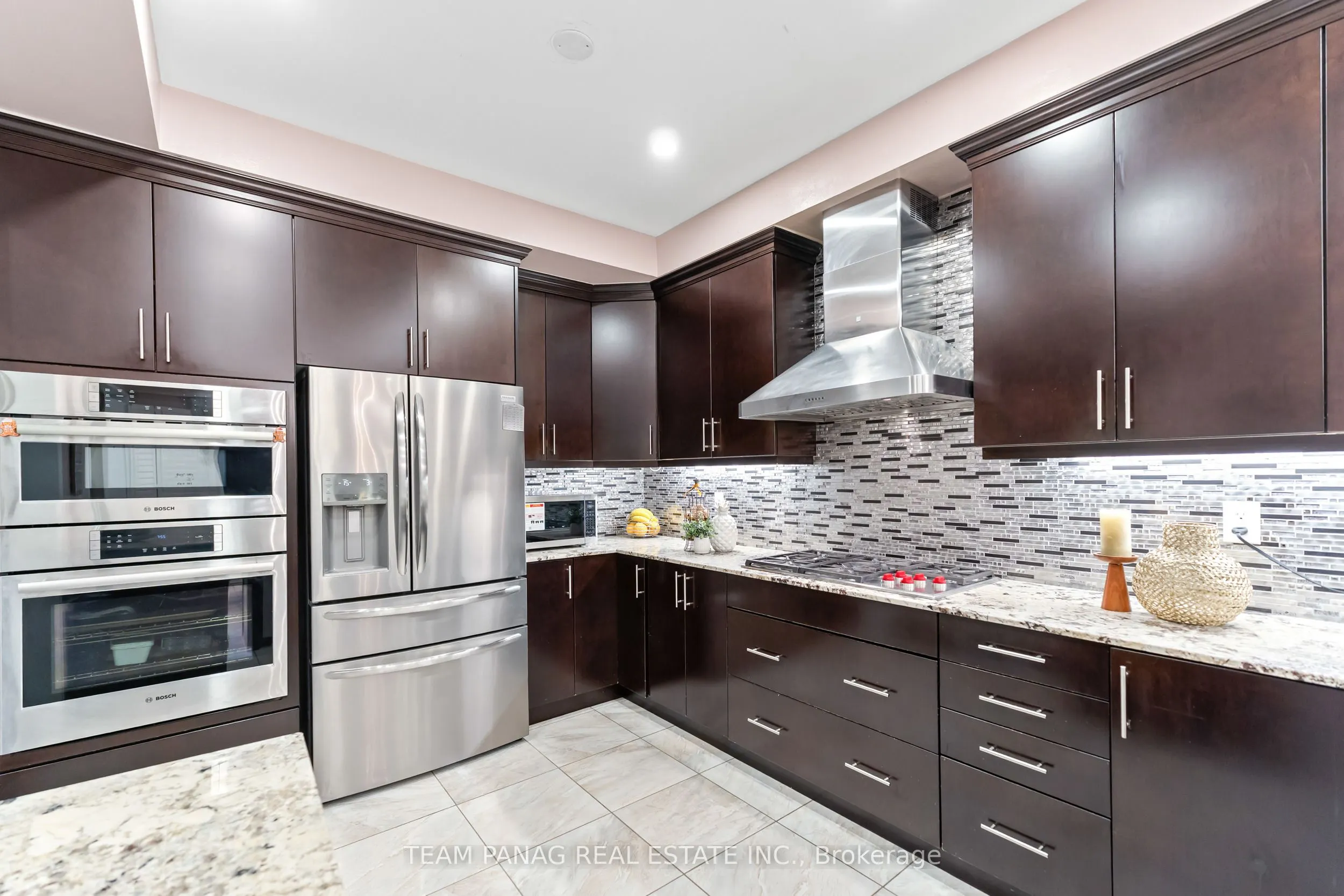22 Cedarsprings Way