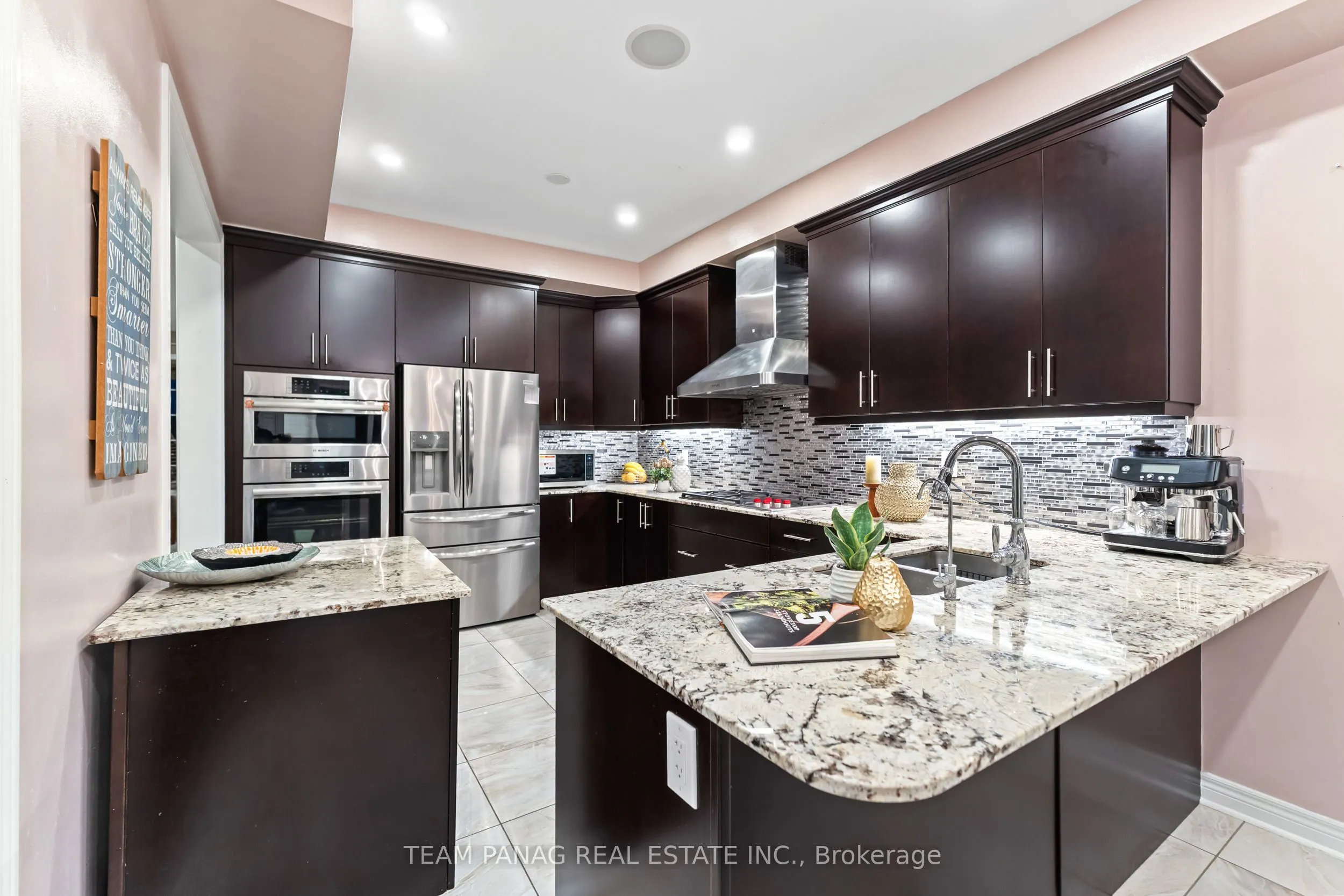 22 Cedarsprings Way