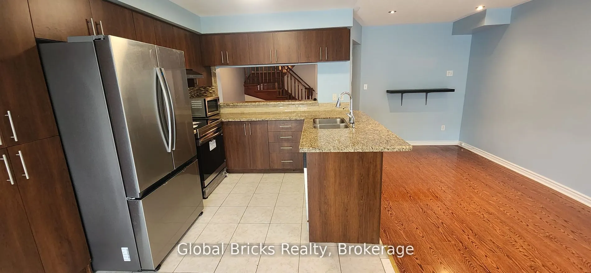 4187 Goldenrod Crescent