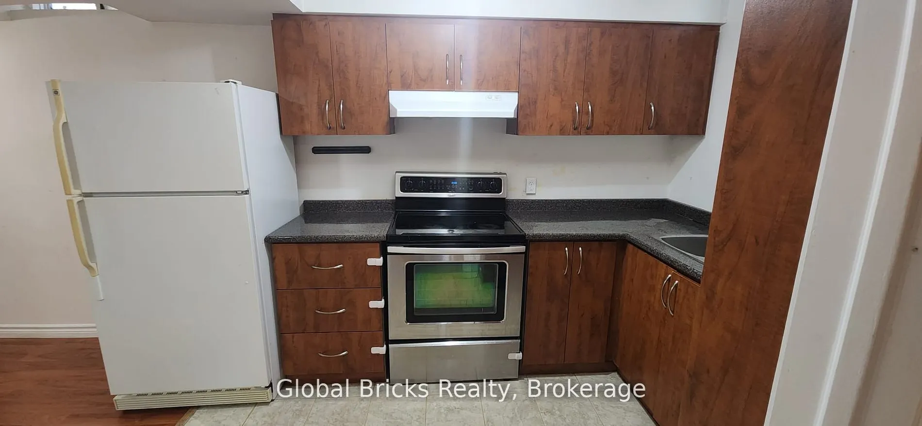 4187 Goldenrod Crescent, #Basement
