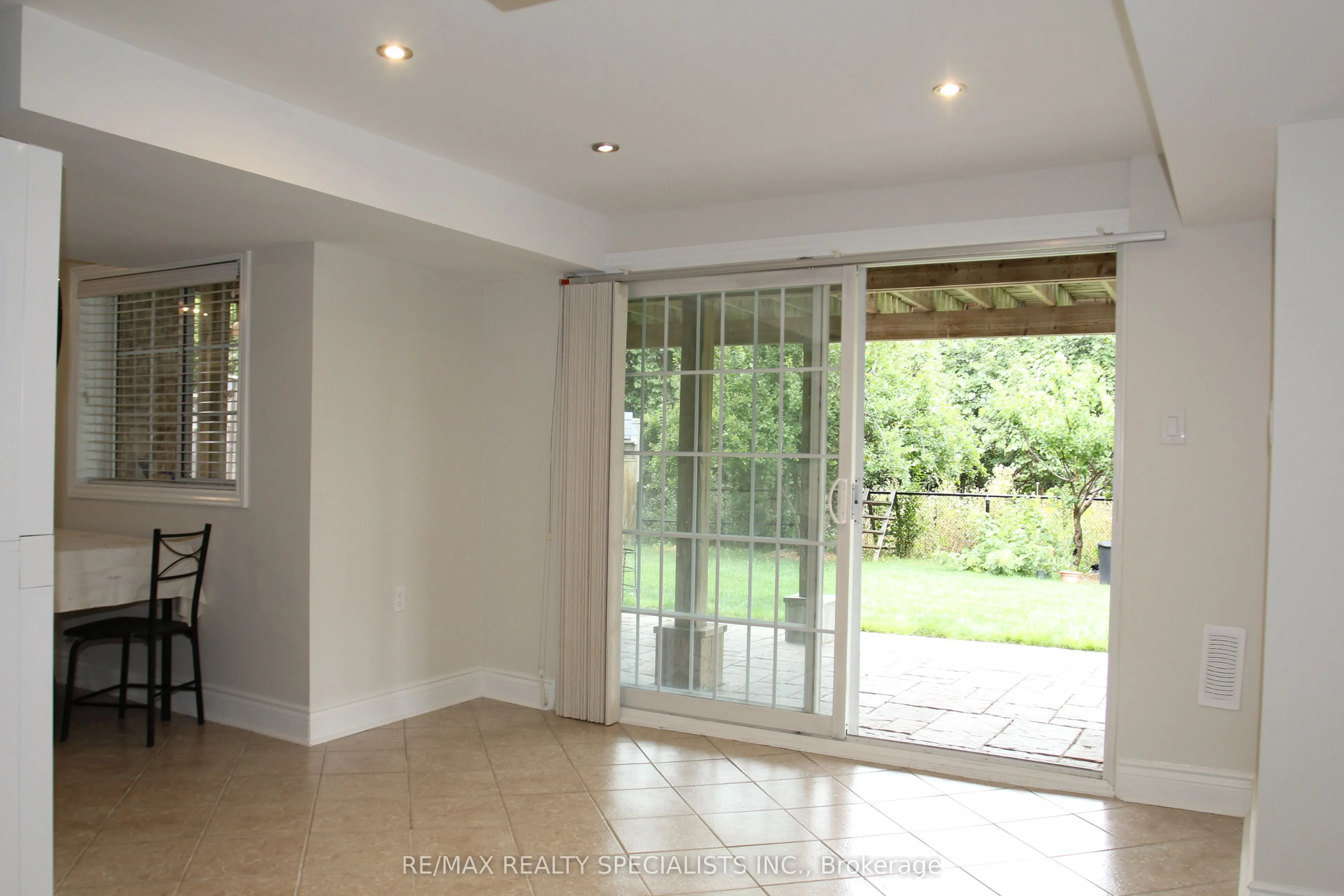 24 Catchfly Crescent