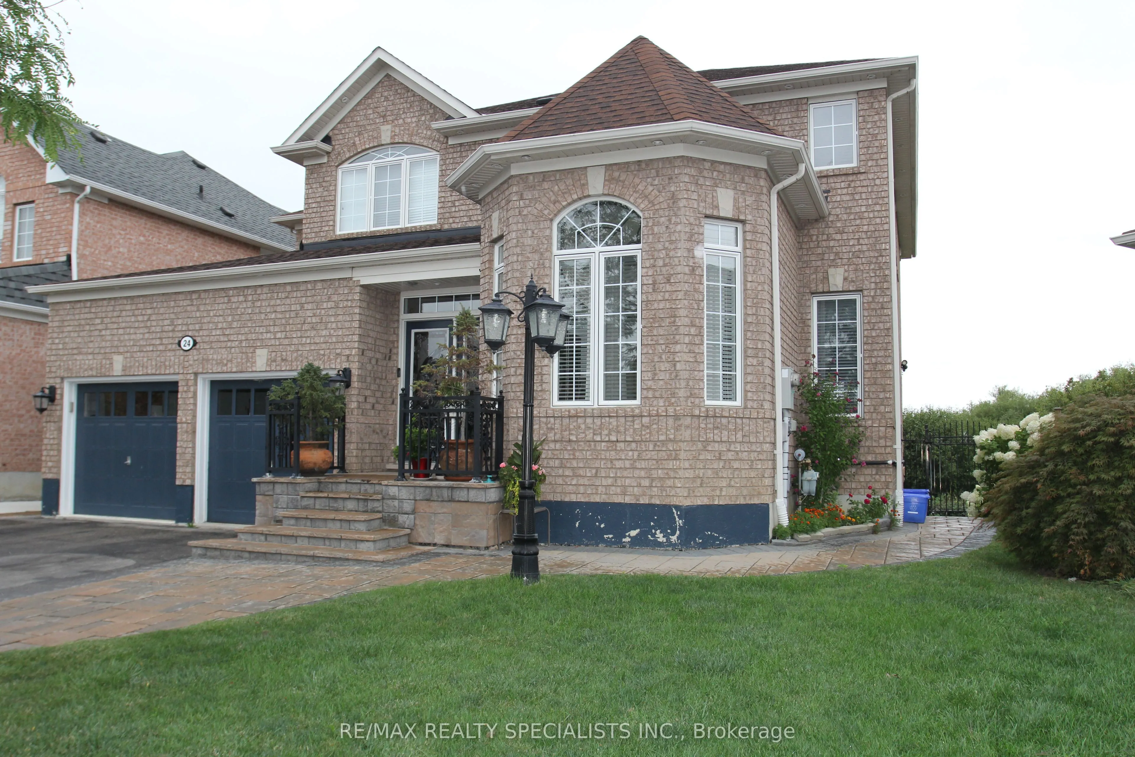 24 Catchfly Crescent