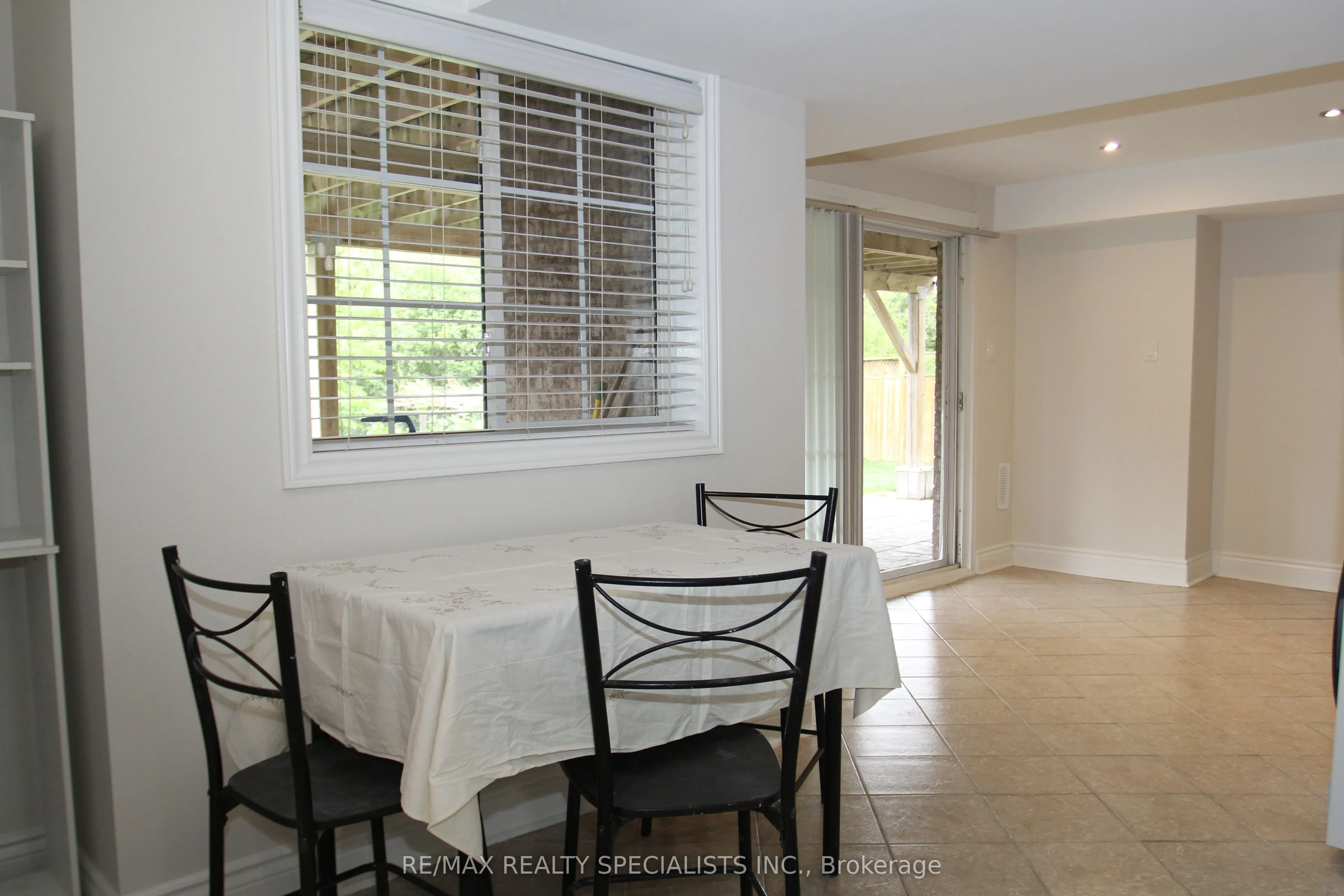 24 Catchfly Crescent