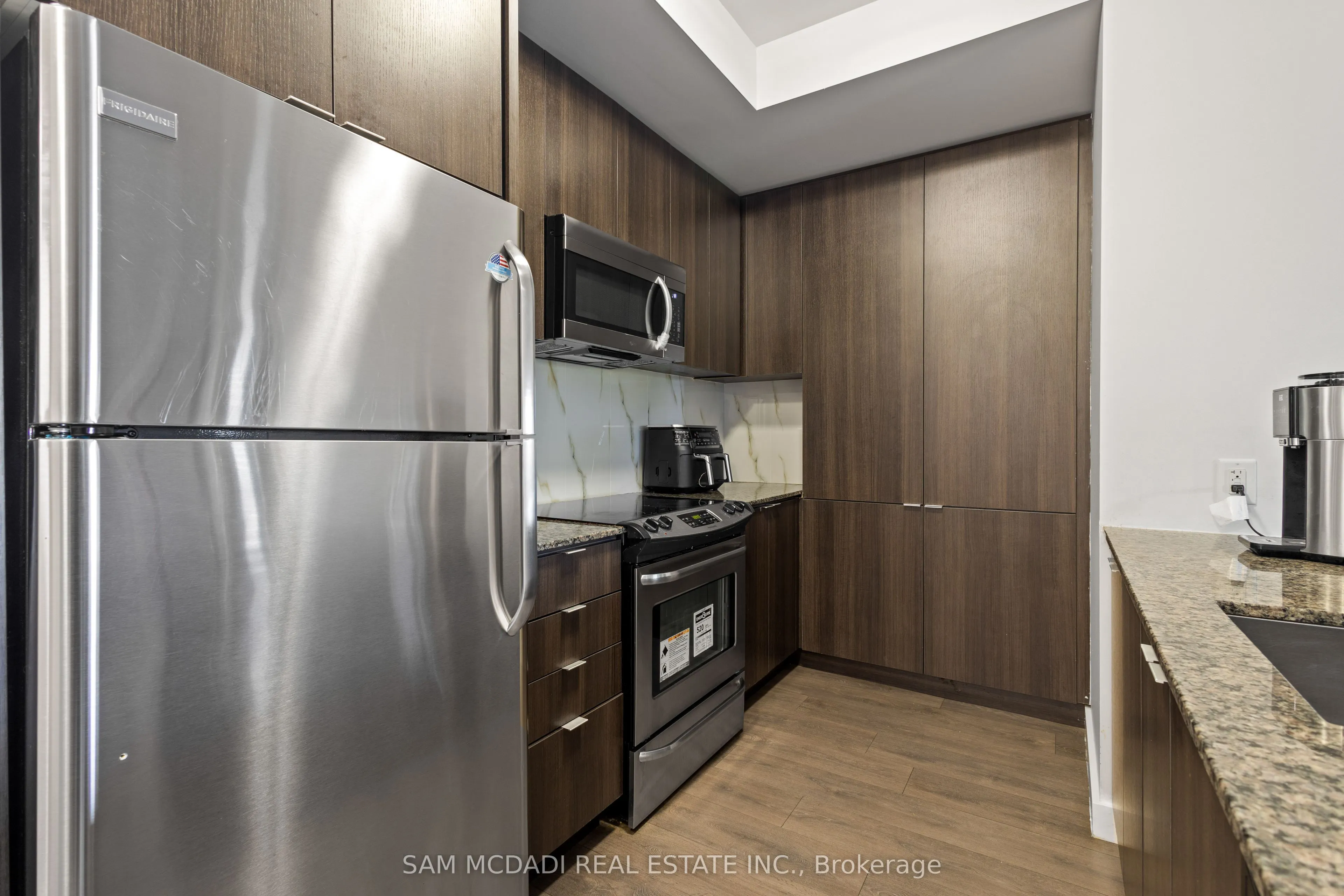5025 Harvard Road, #211