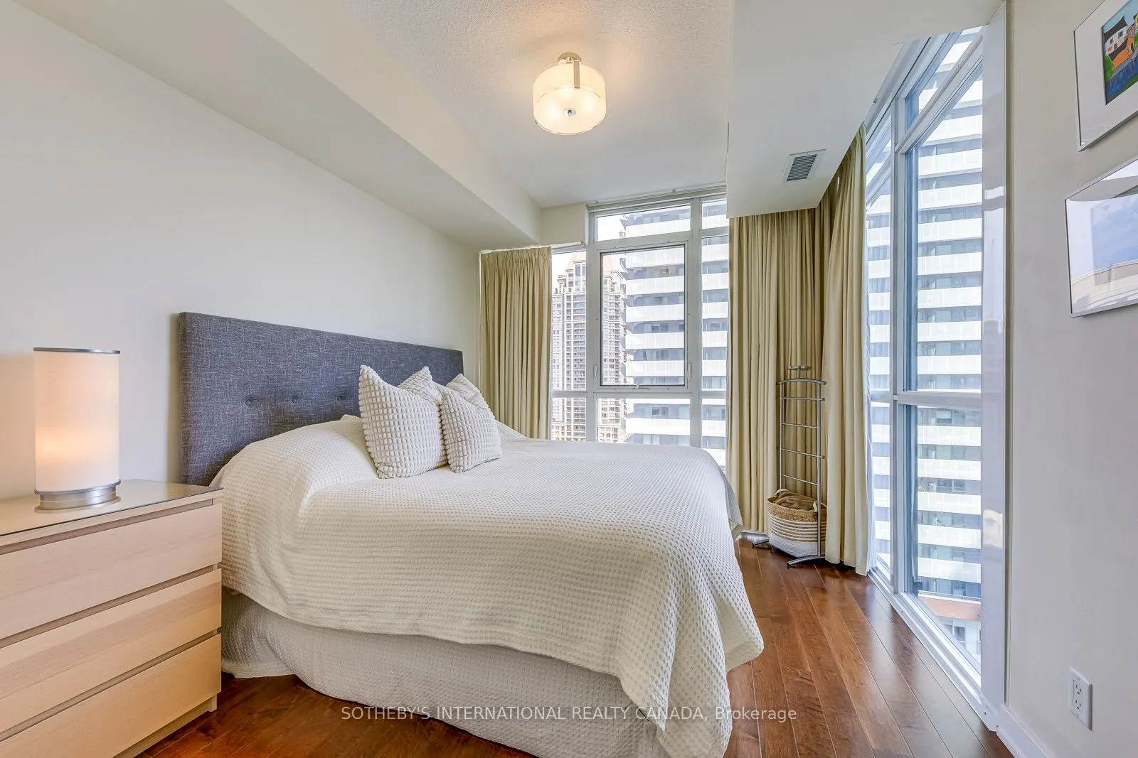 4070 Confederation Parkway, #1202