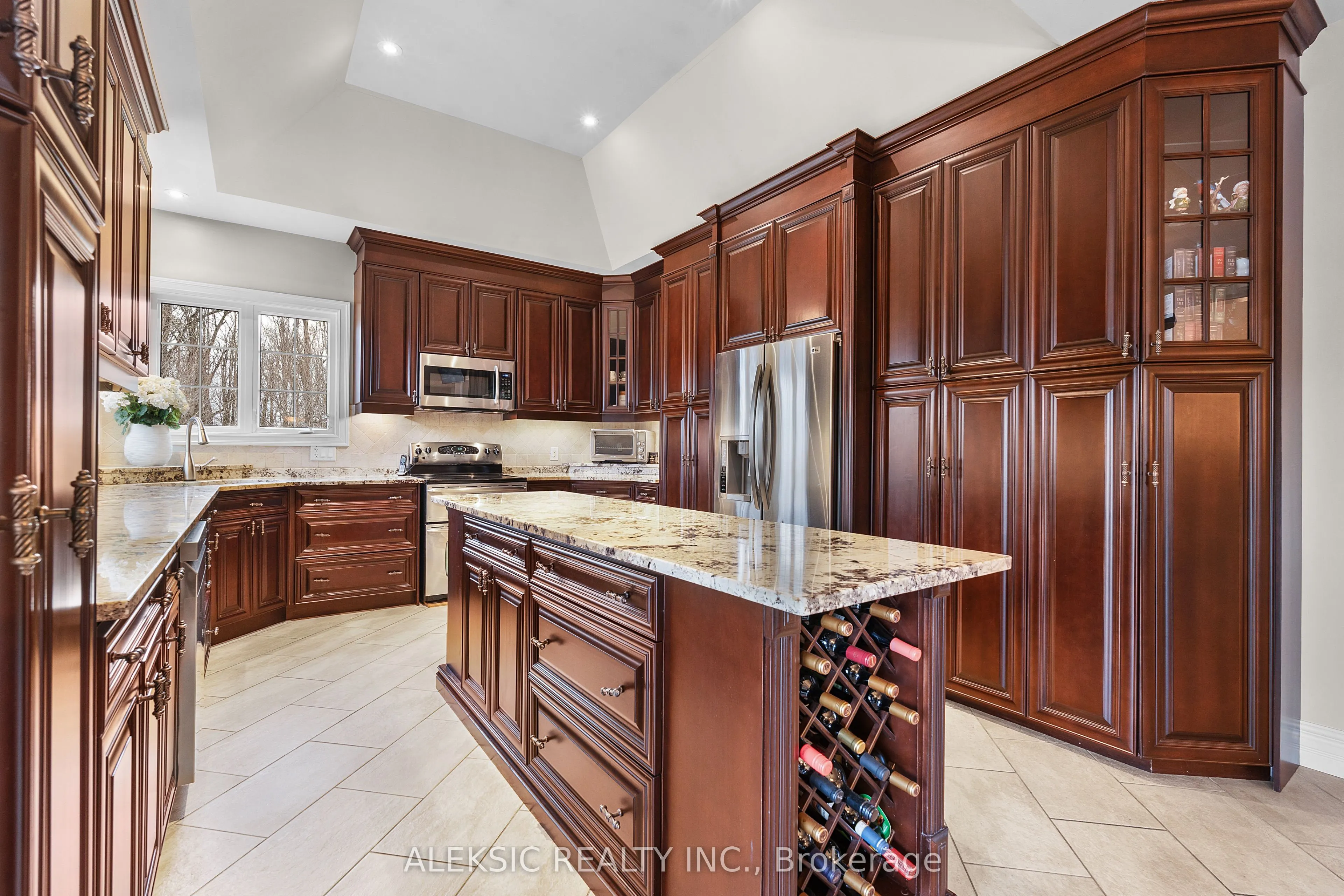 9797 Hunsden Side Road