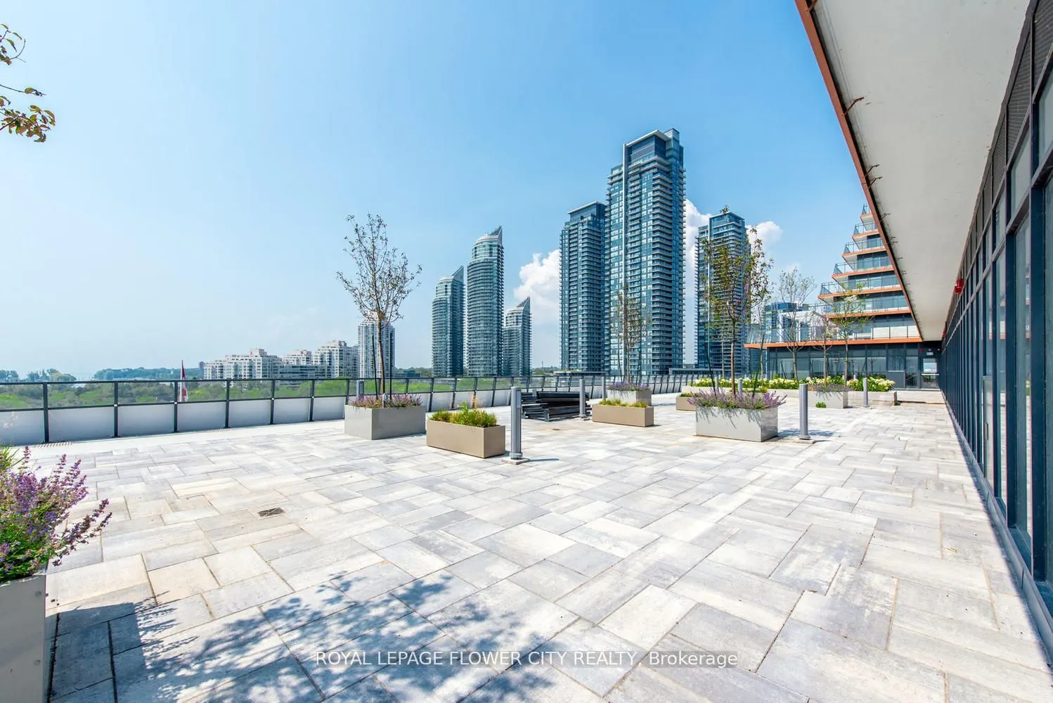 20 Shore Breeze Drive, #511