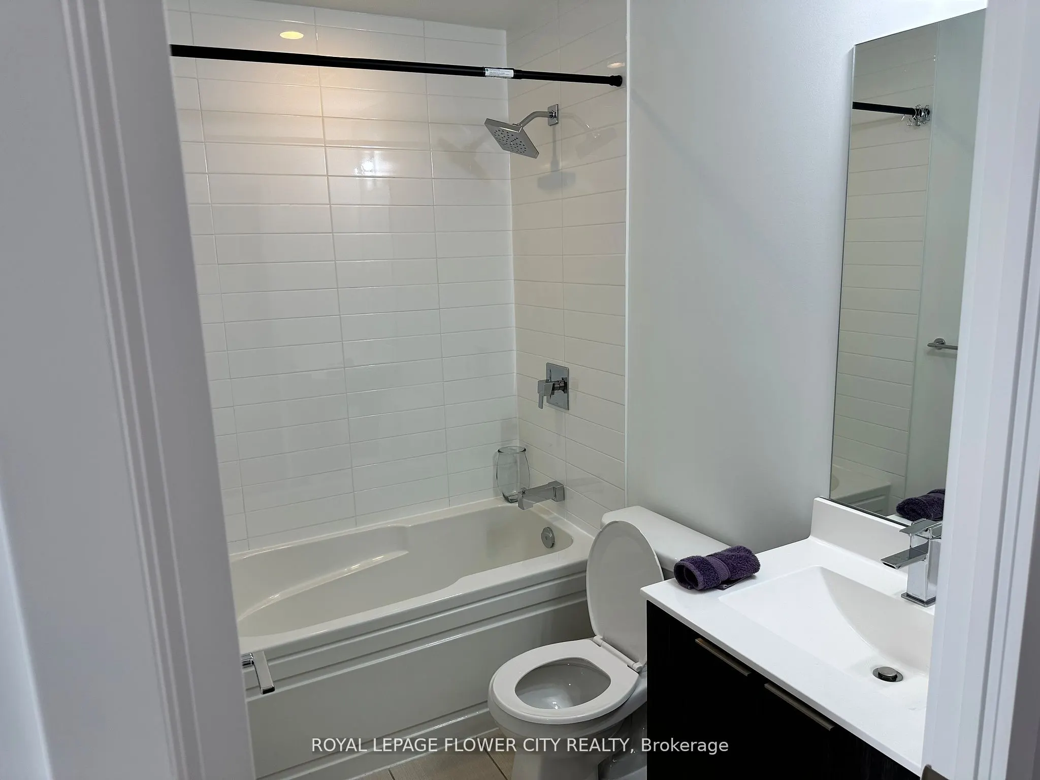 20 Shore Breeze Drive, #511