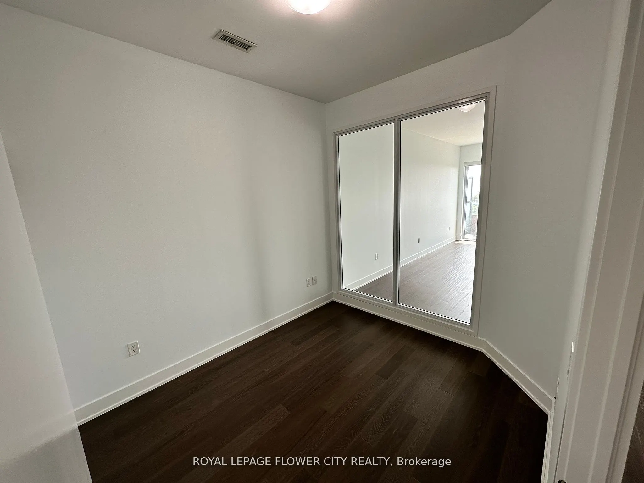 20 Shore Breeze Drive, #511