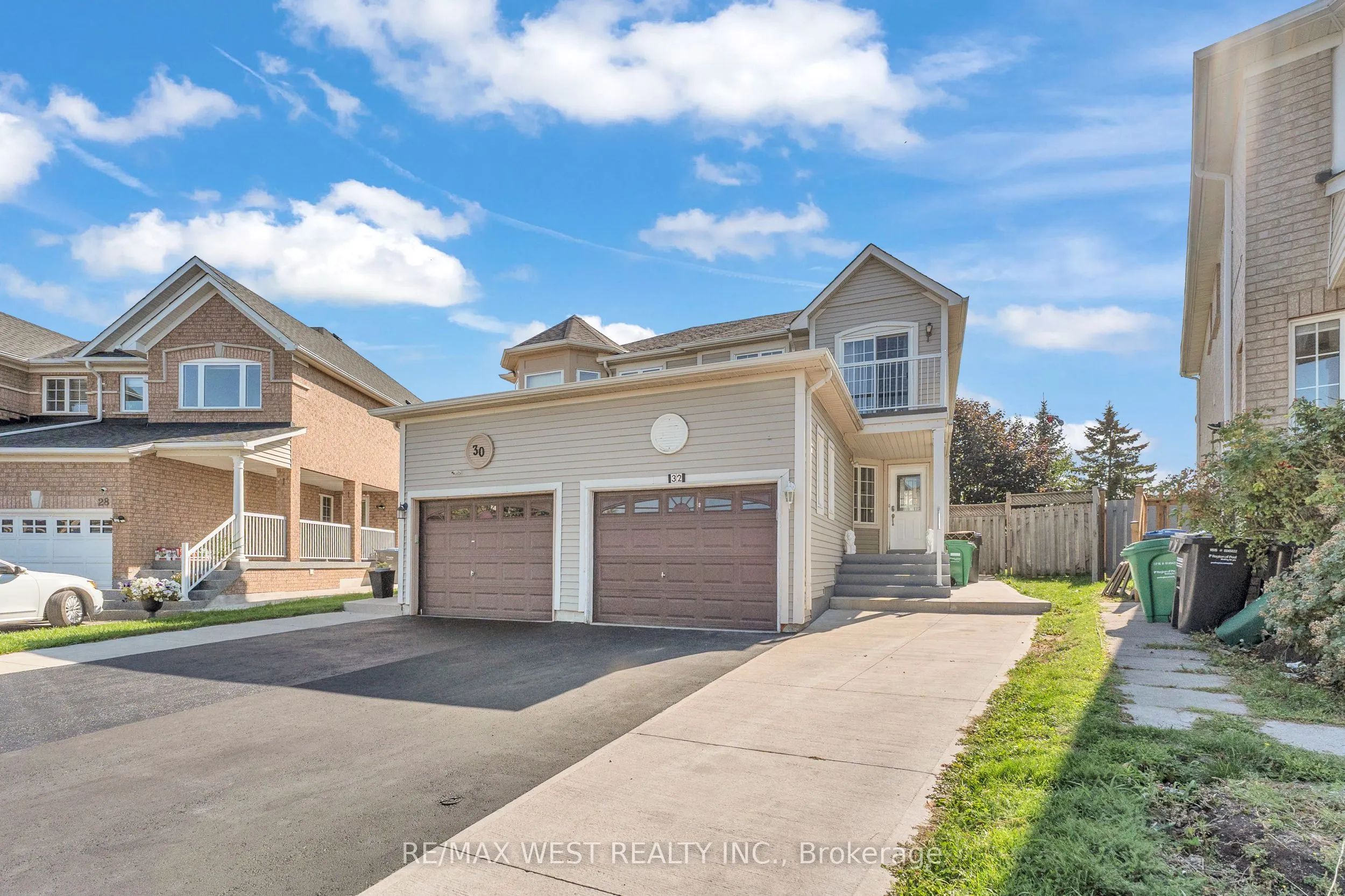 32 Weather Vane Lane
