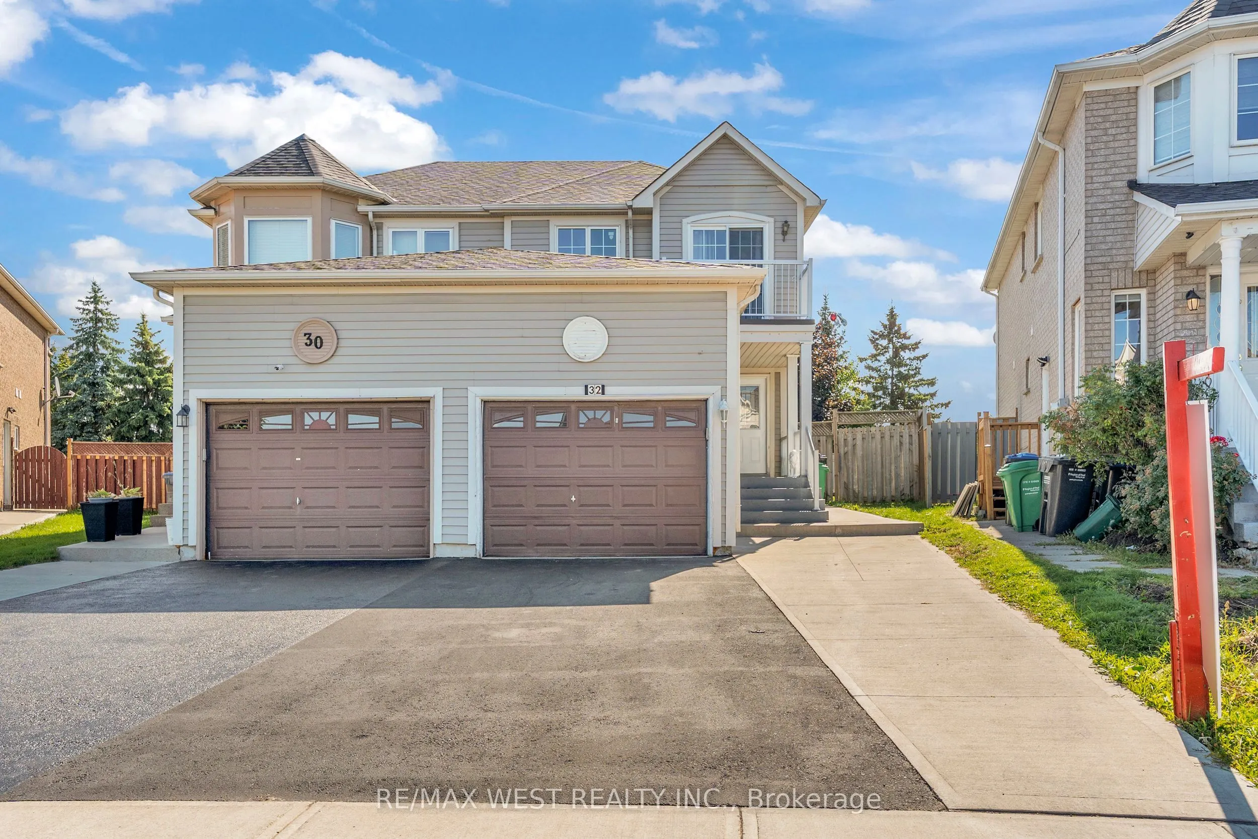32 Weather Vane Lane