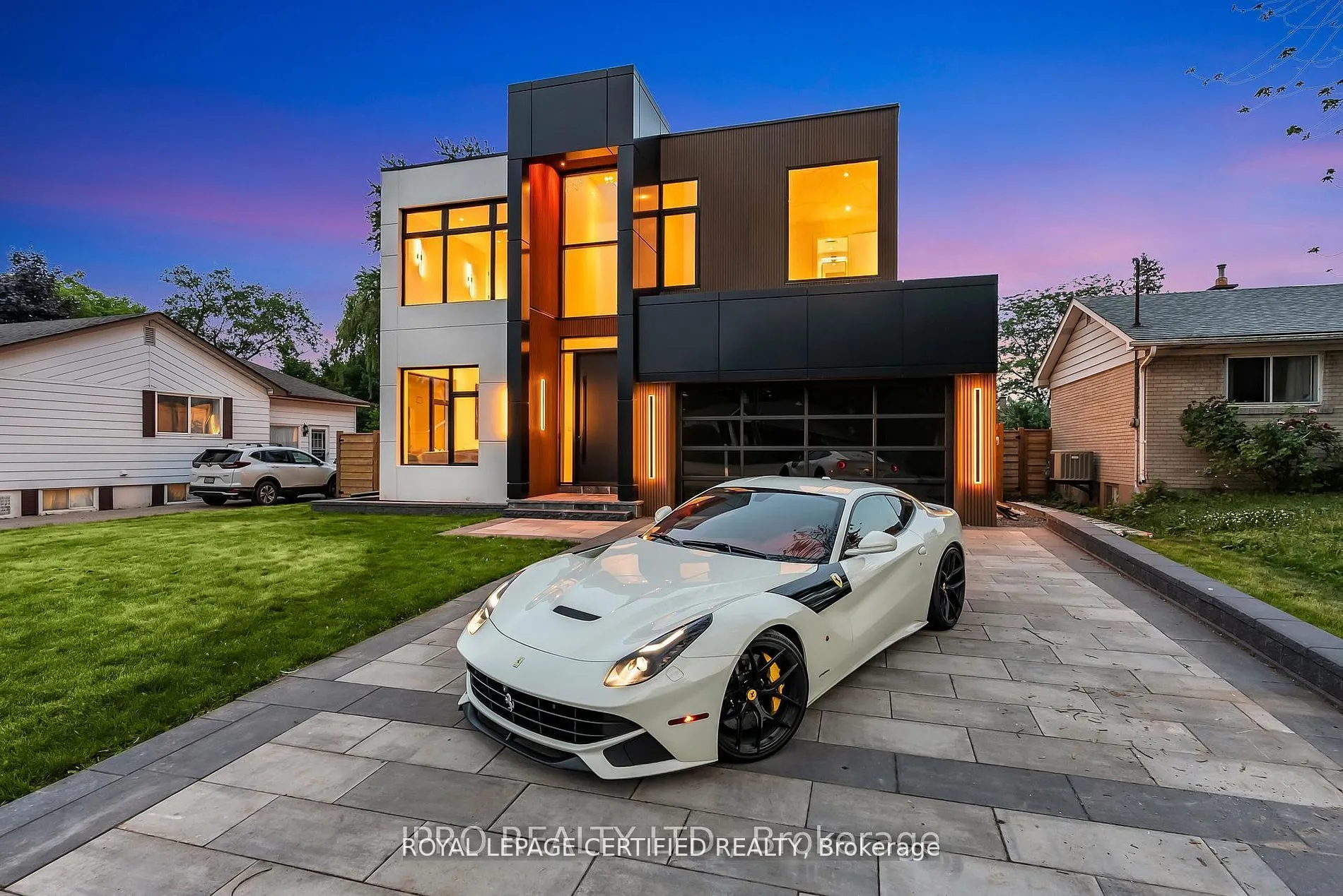 1328 Waverly Avenue