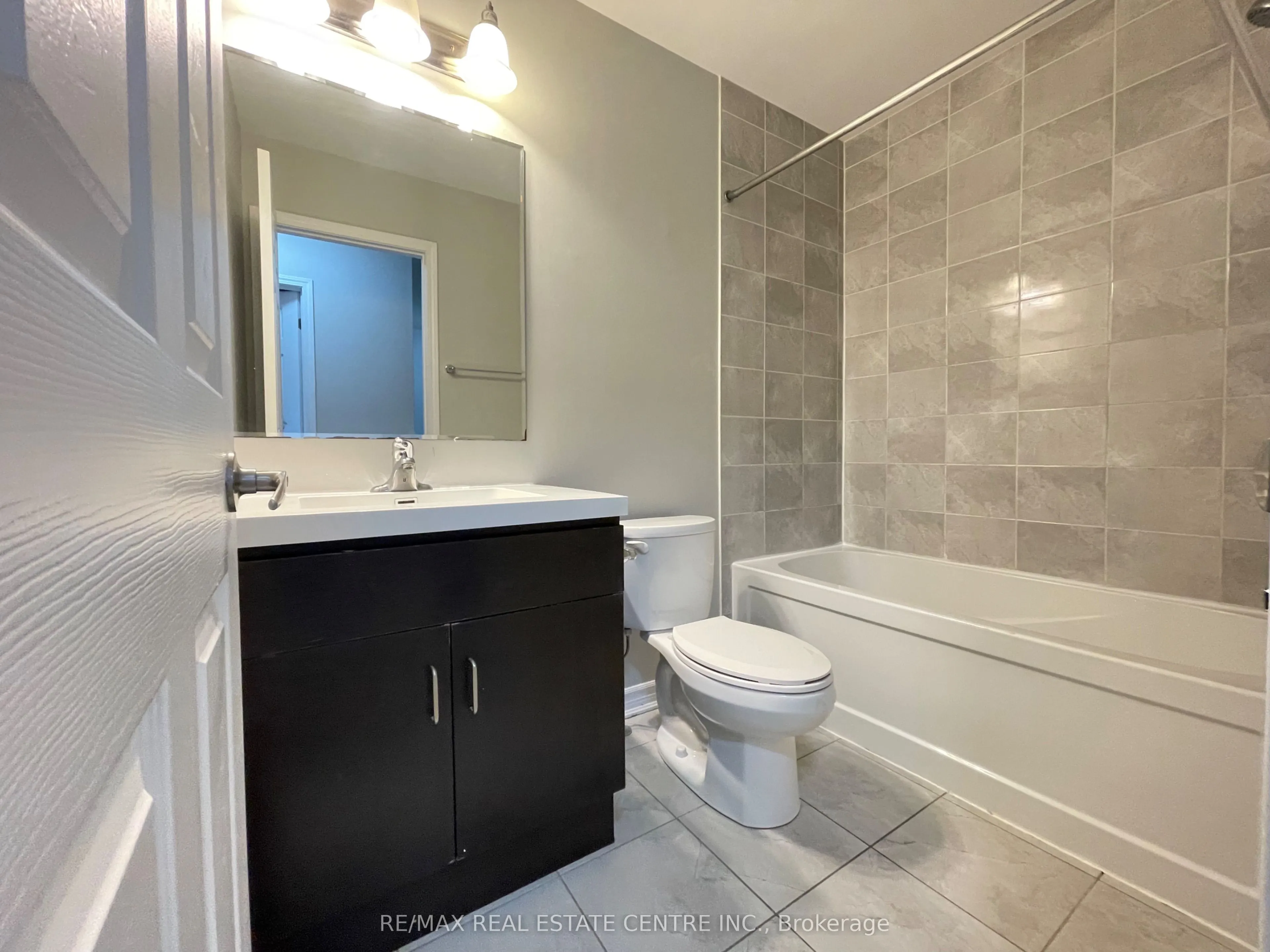14 Quillberry Close
