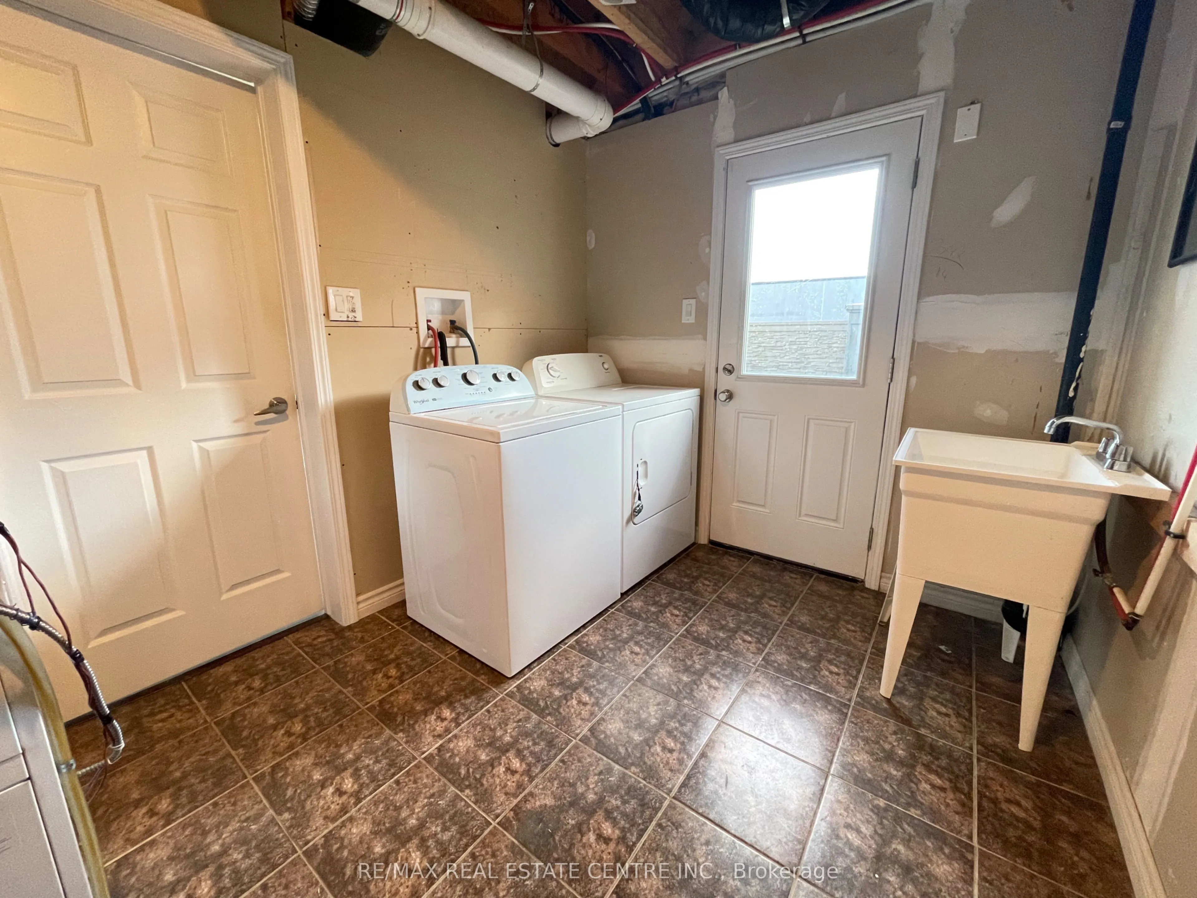 14 Quillberry Close