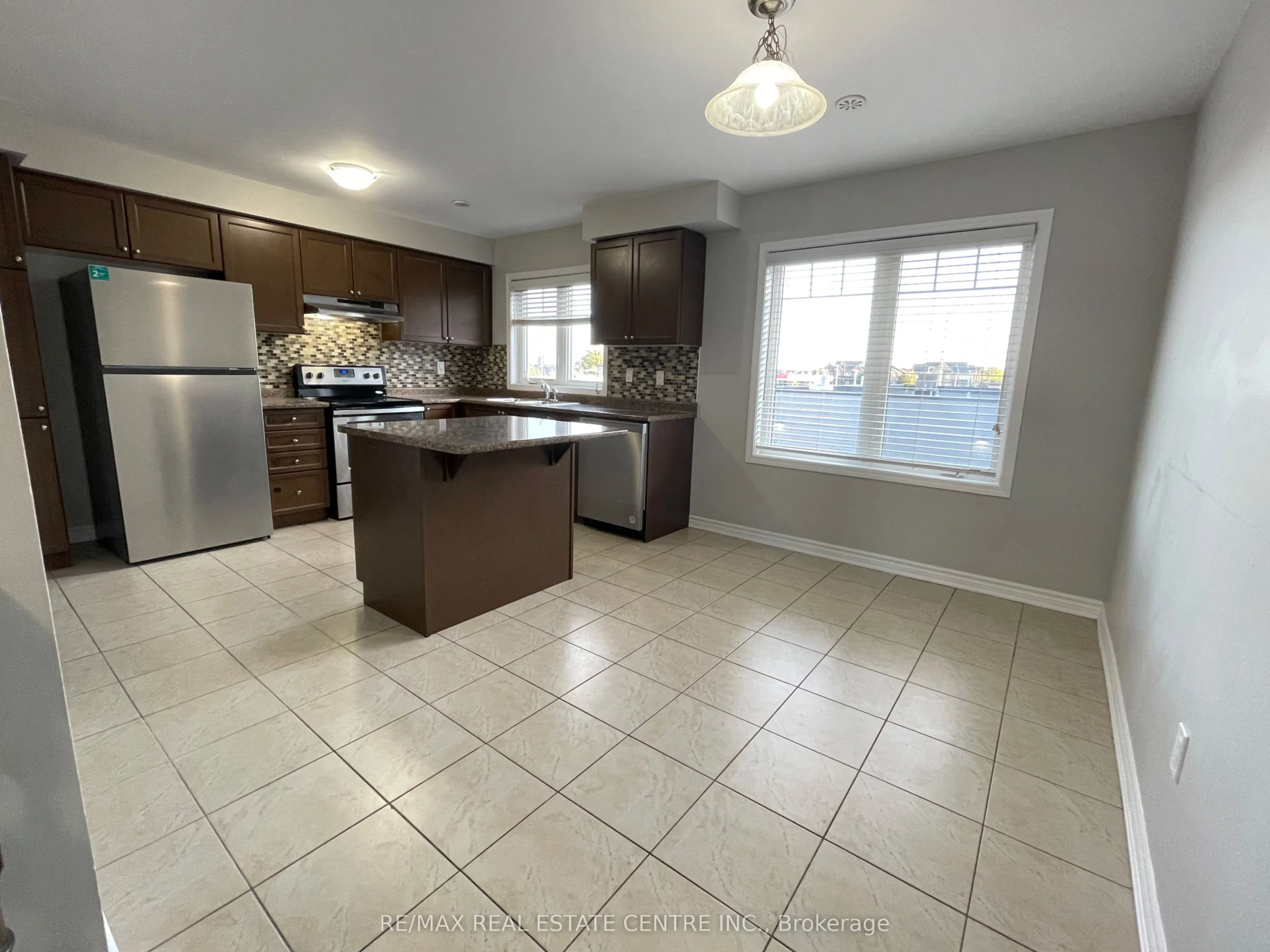 14 Quillberry Close