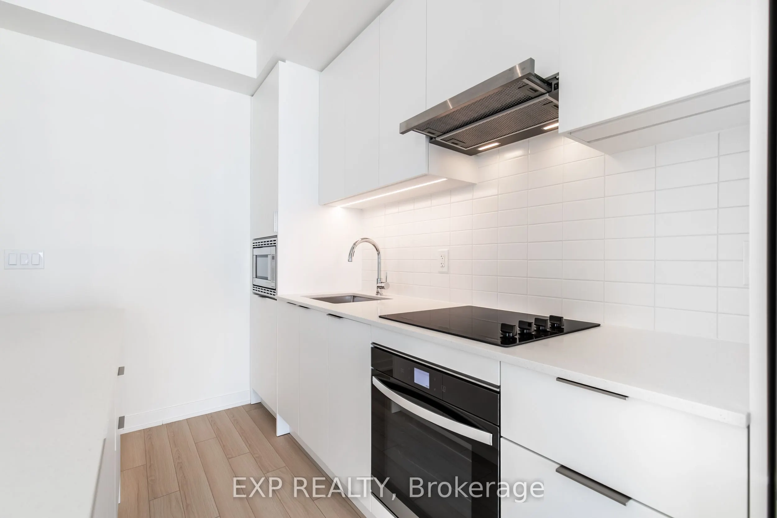 3079 Trafalgar Road, #1307