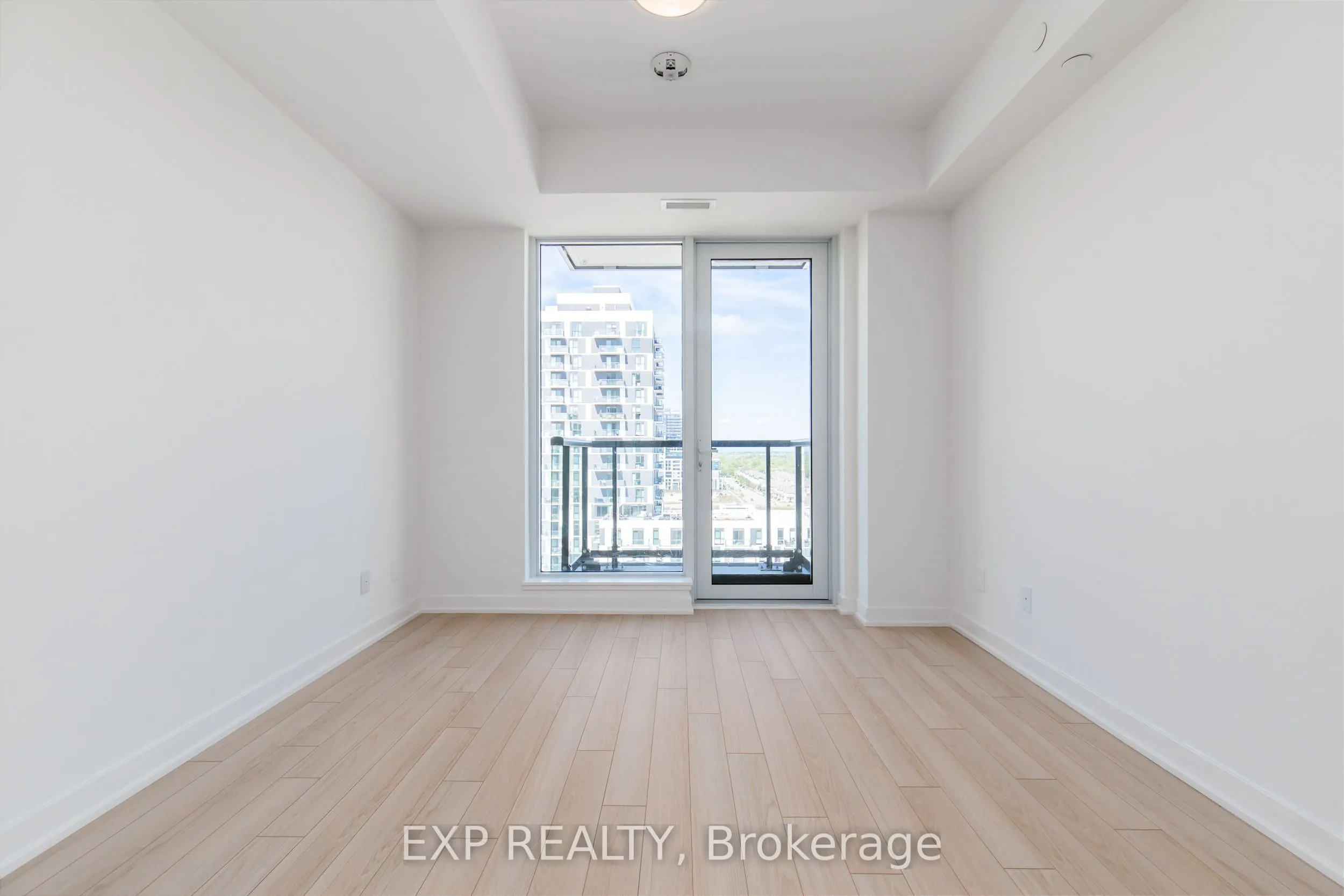 3079 Trafalgar Road, #1307