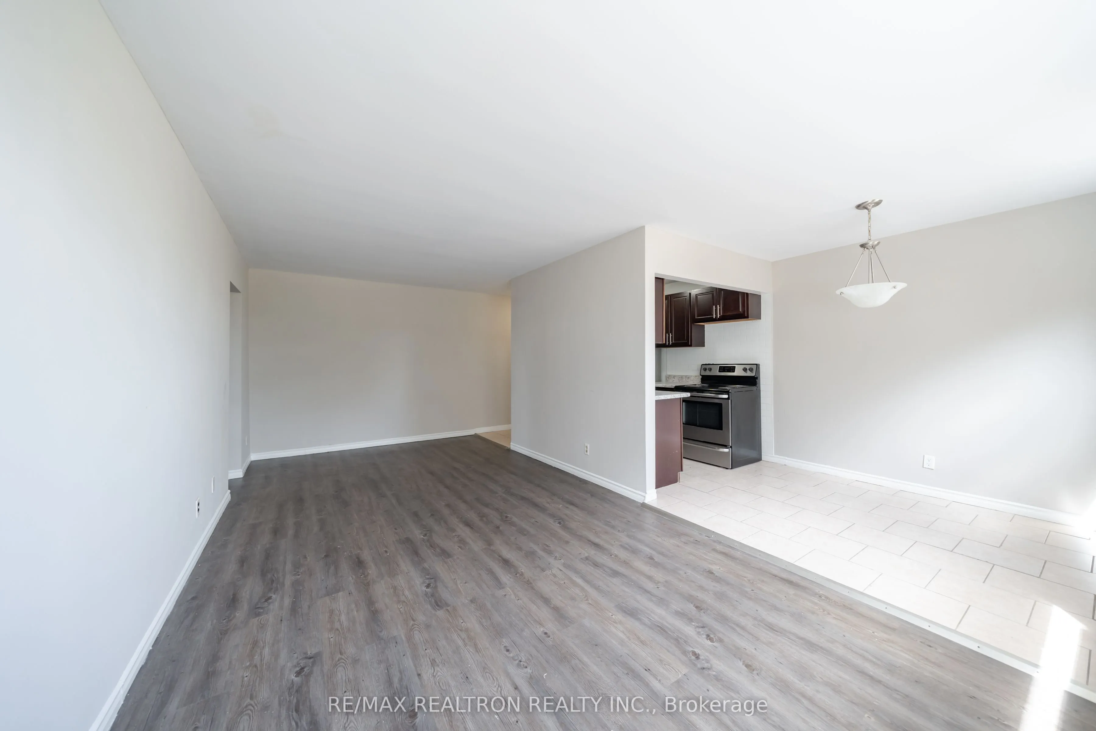 2043 Prospect Street, #43