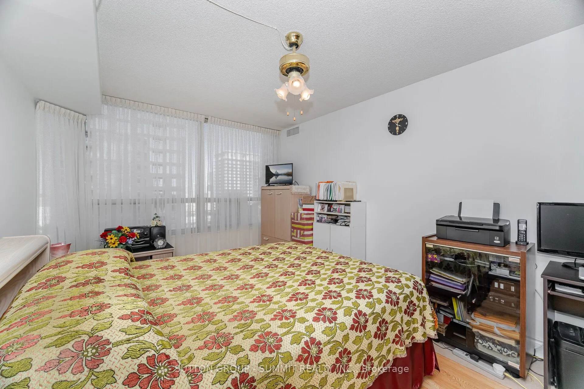 330 Rathburn Road W, #1608