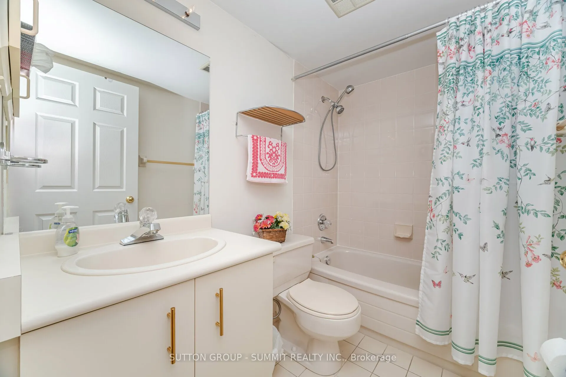 330 Rathburn Road W, #1608