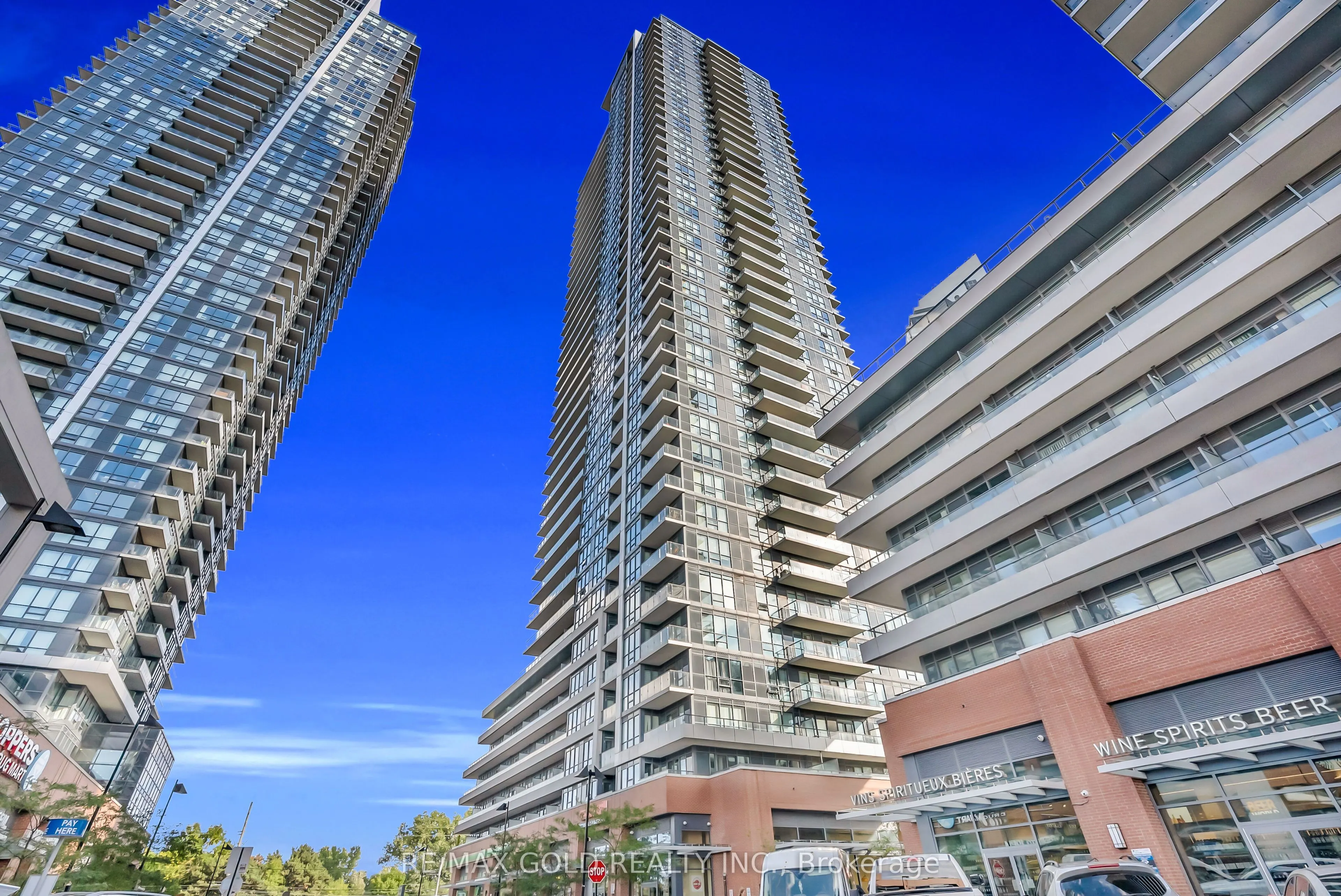 2212 Lake Shore Boulevard W, #806