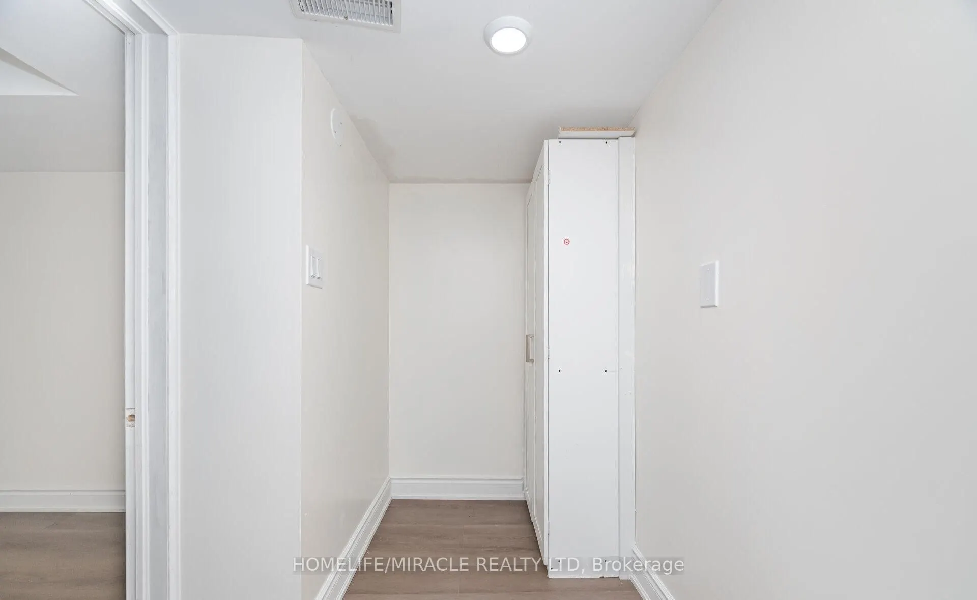 7 Aldenham Street, #Basement