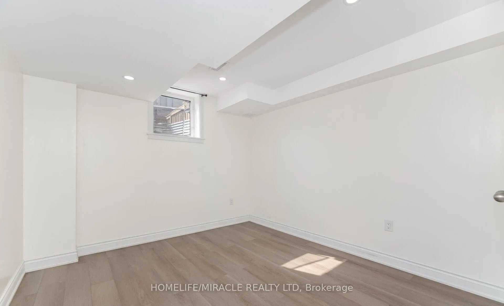7 Aldenham Street, #Basement