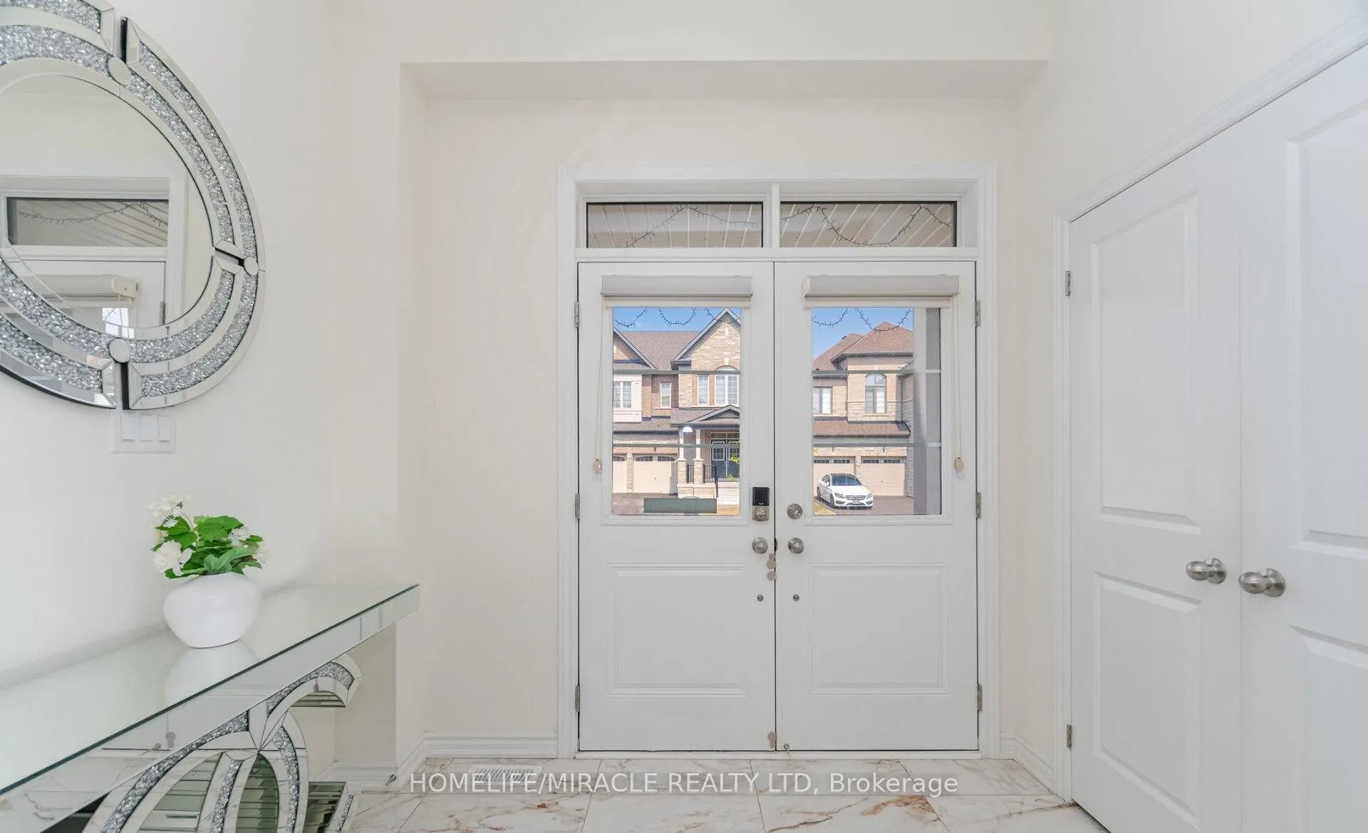 7 Aldenham Street, #Basement