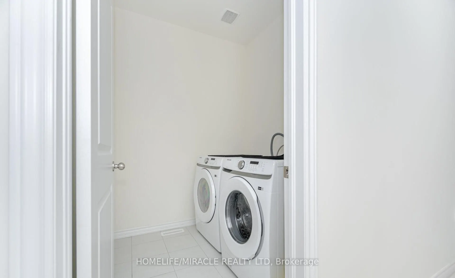 7 Aldenham Street, #Basement