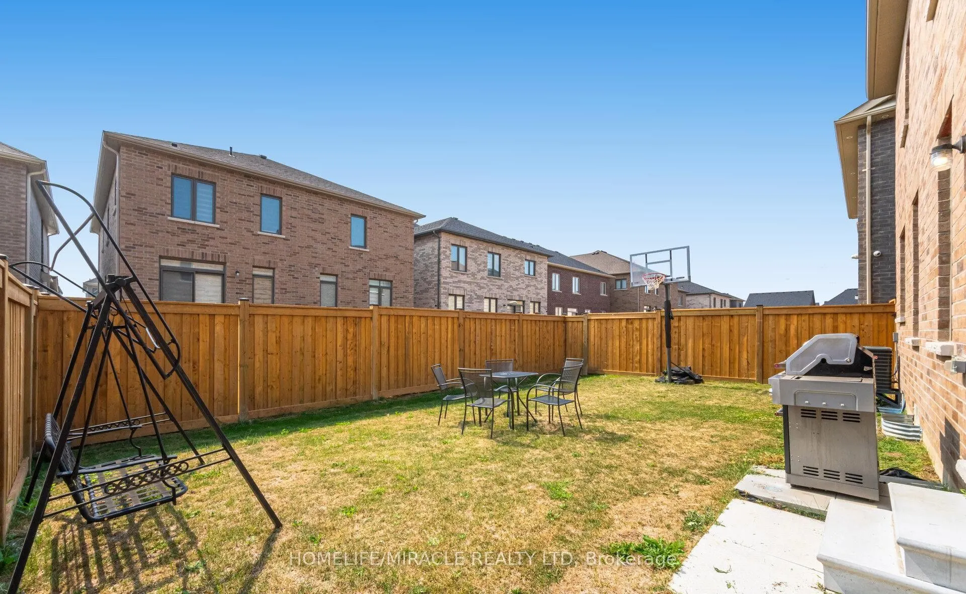 7 Aldenham Street, #Basement