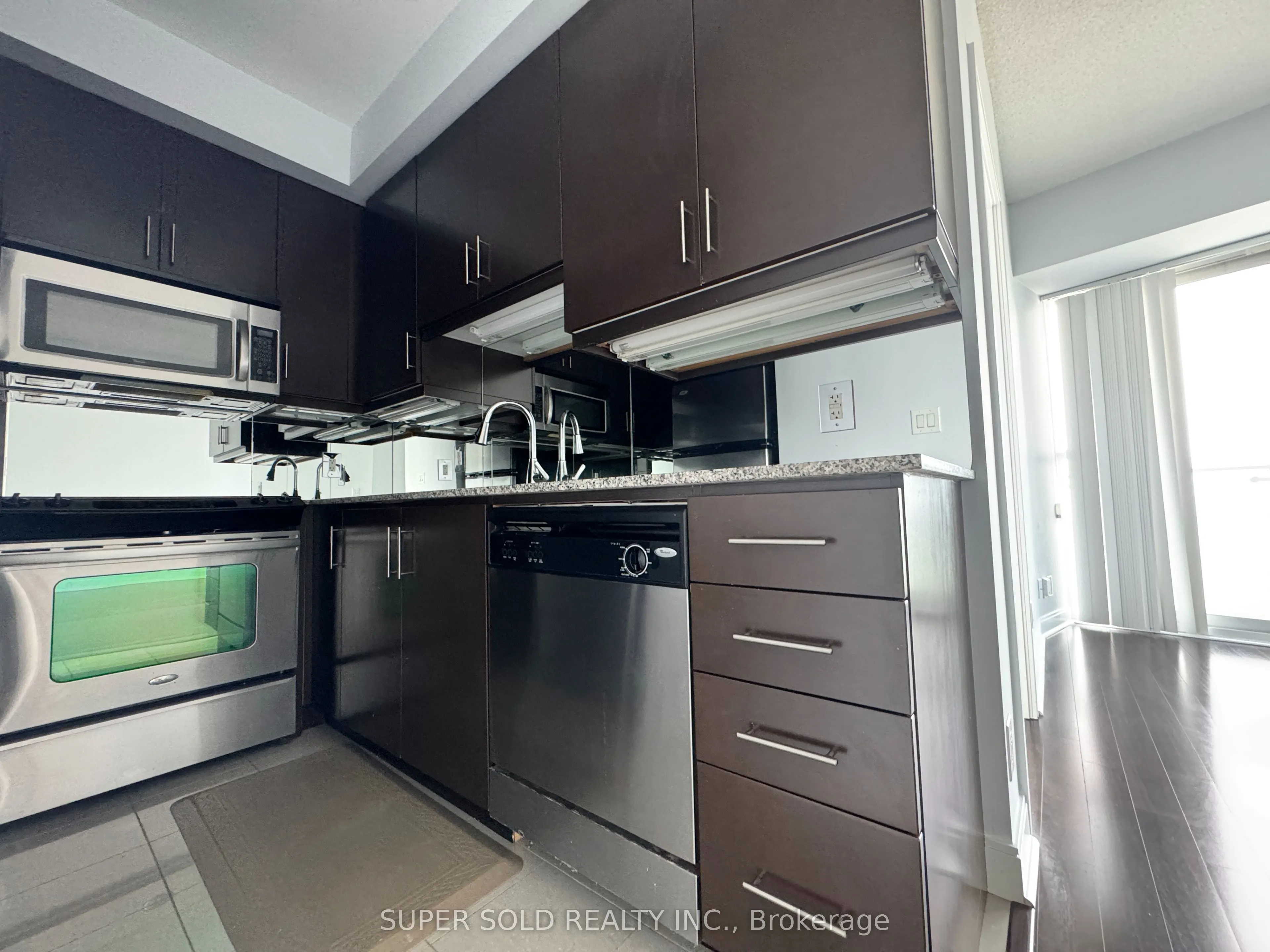 50 Absolute Avenue, #4401