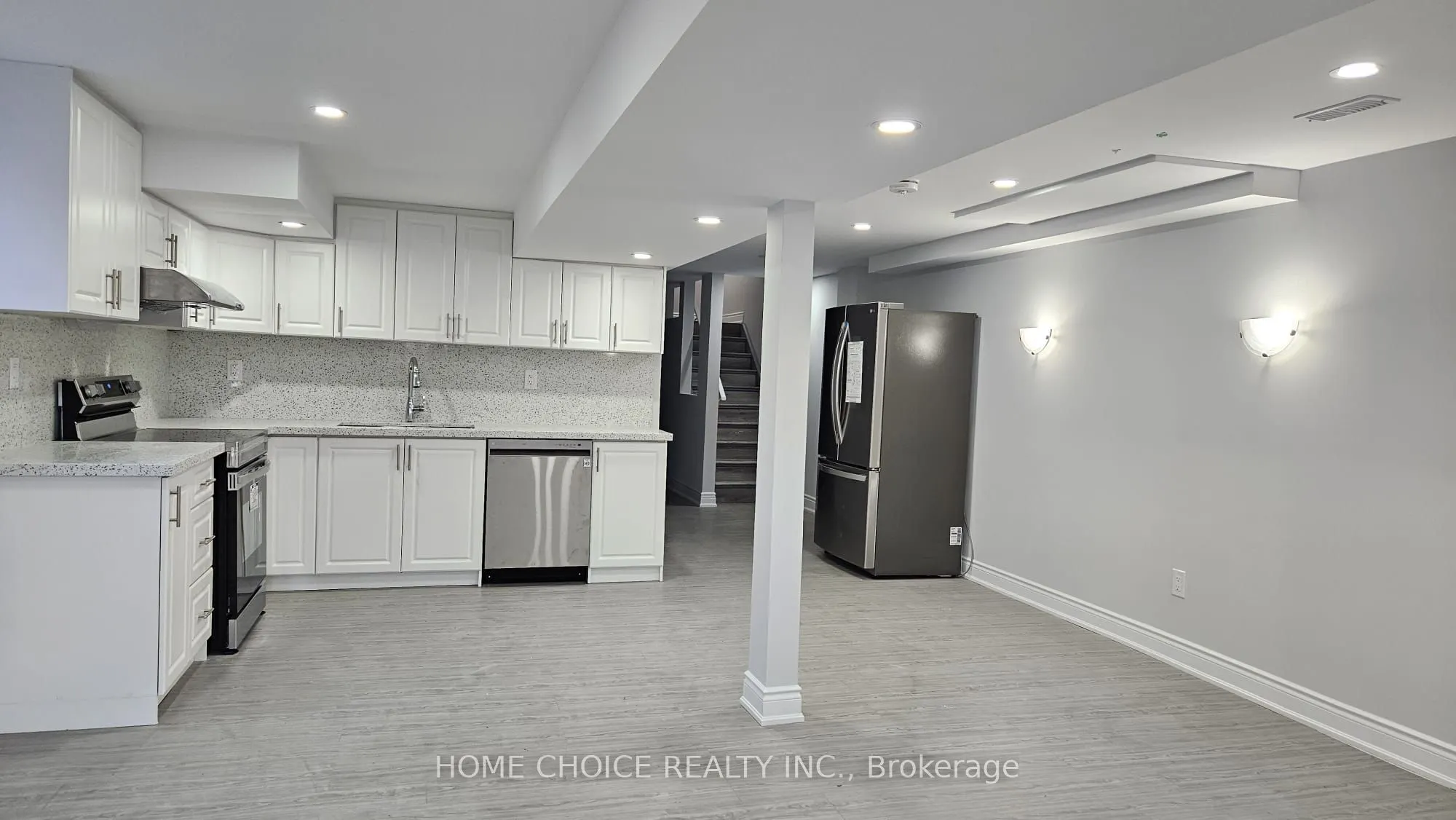 5265 Springbok Crescent
