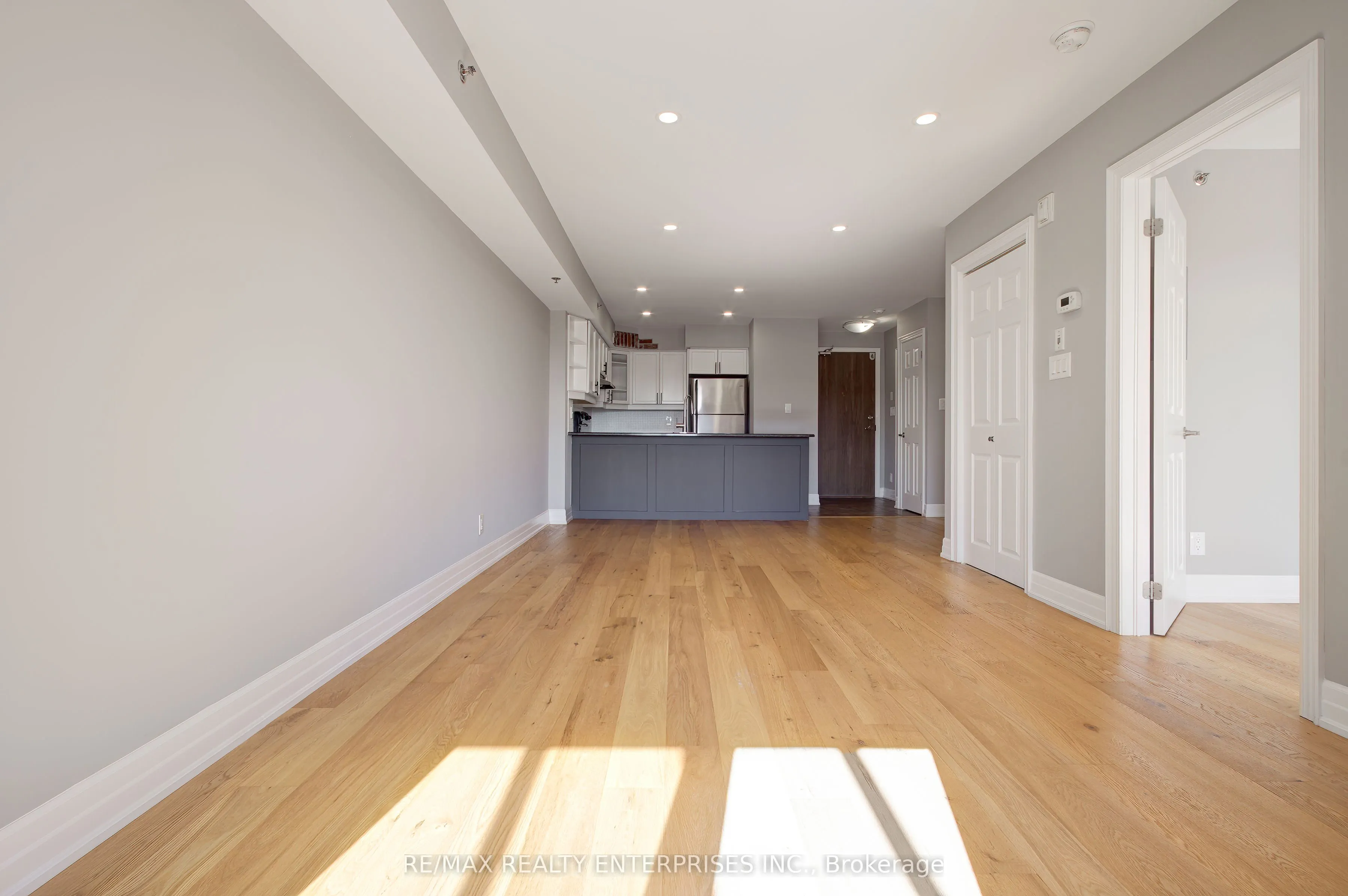 3070 Rotary Way, #412