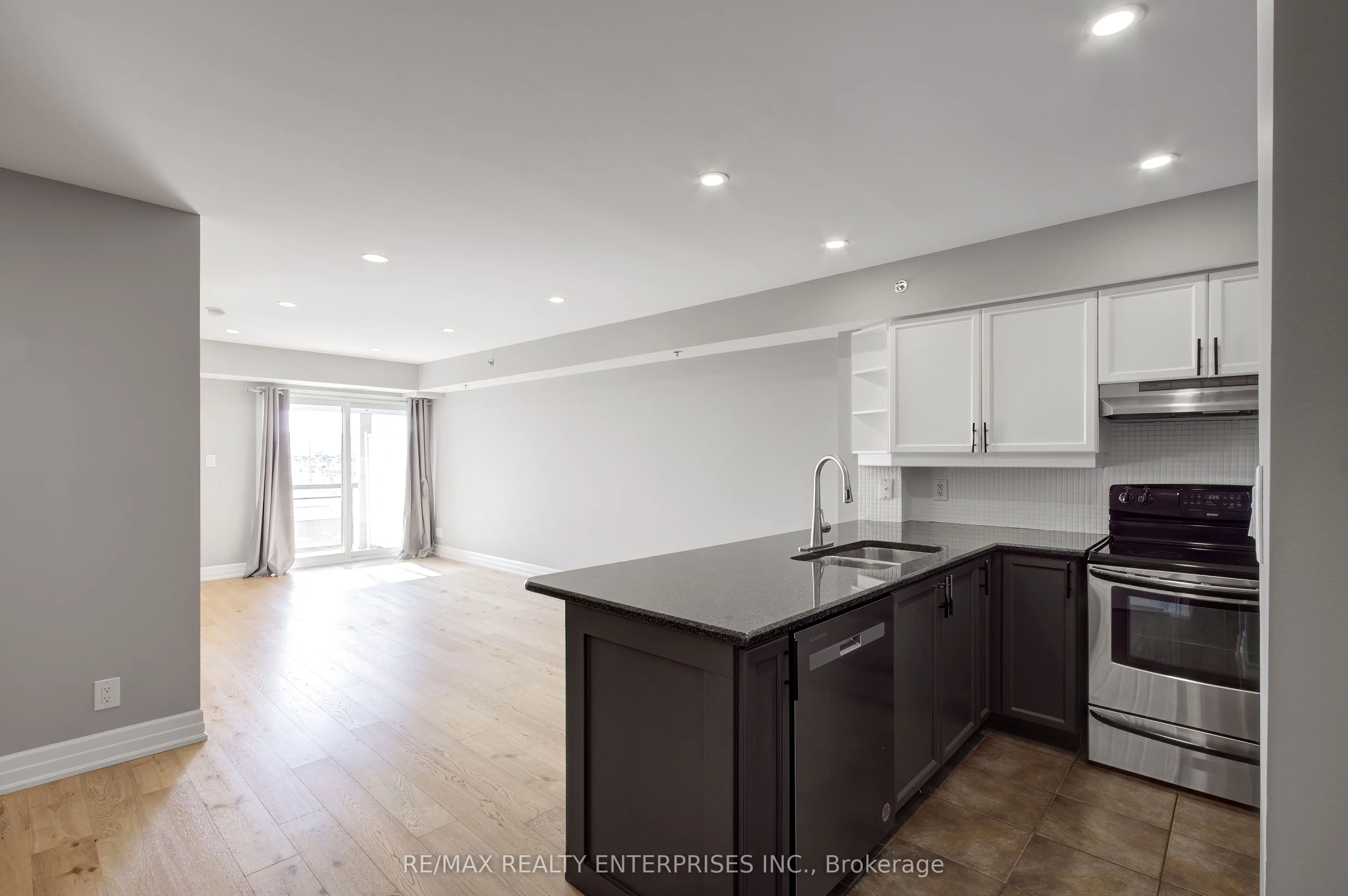 3070 Rotary Way, #412
